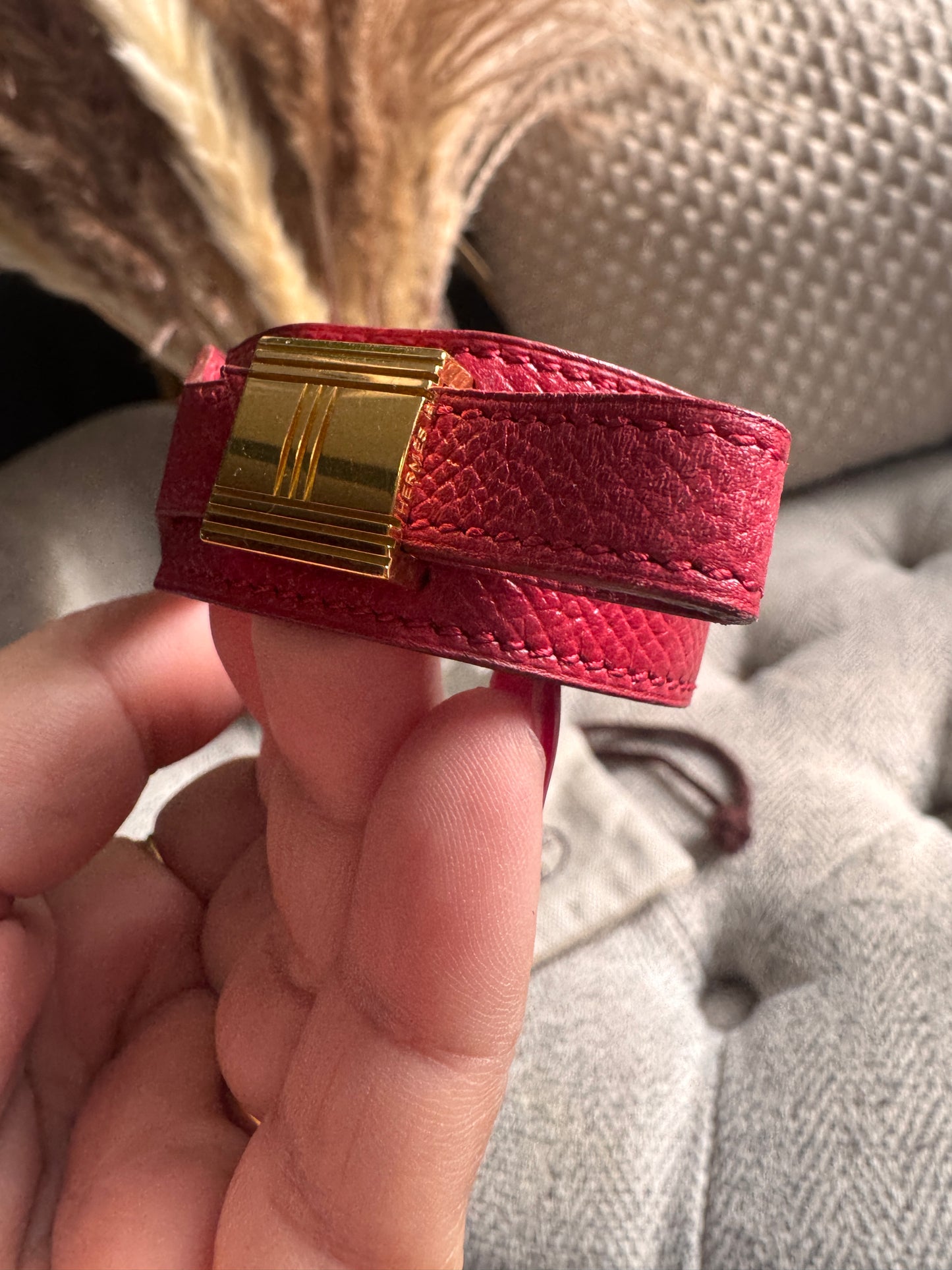Hermès
Vintage Leather Artemis Wrap Bracelet
Est. Retail C$782