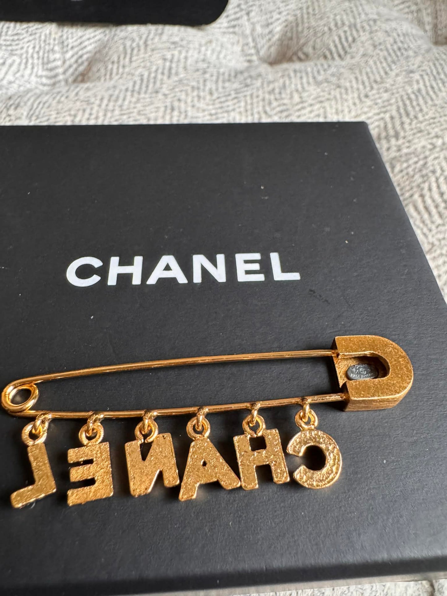 Chanel Vintage Brooch/Pin