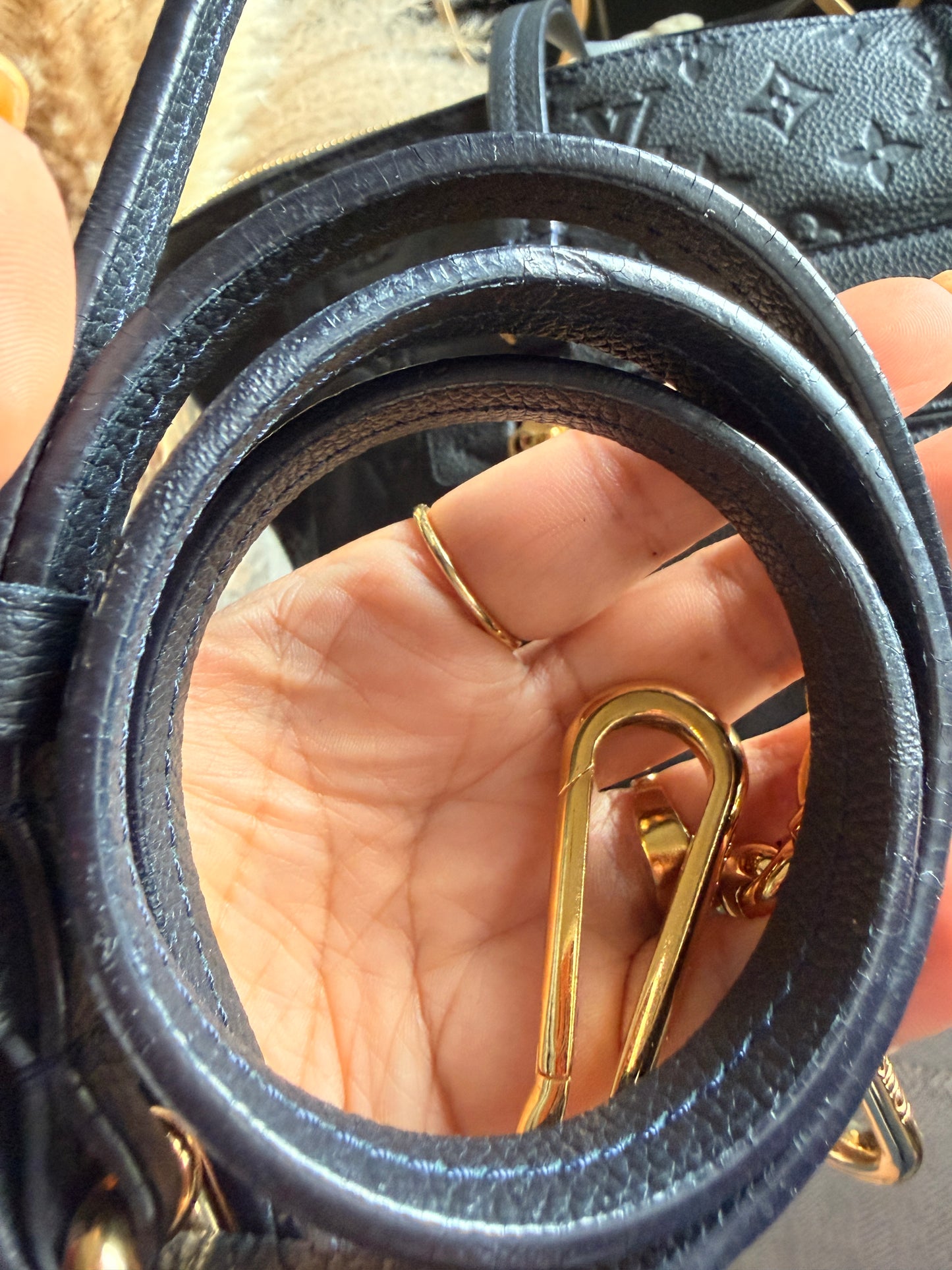 Louis Vuitton Lumineuse PM in Infini Empreinte