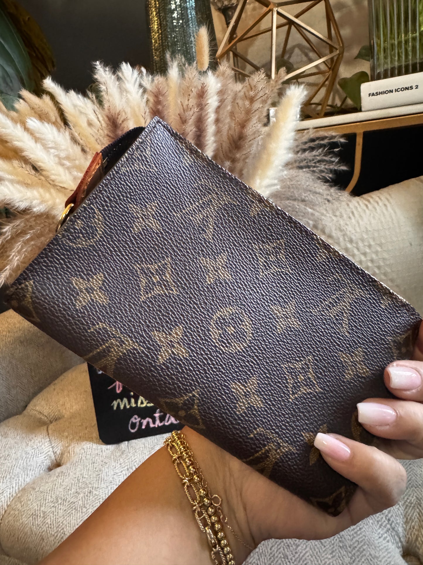 Louis Vuitton Vintage Bucket Pouch