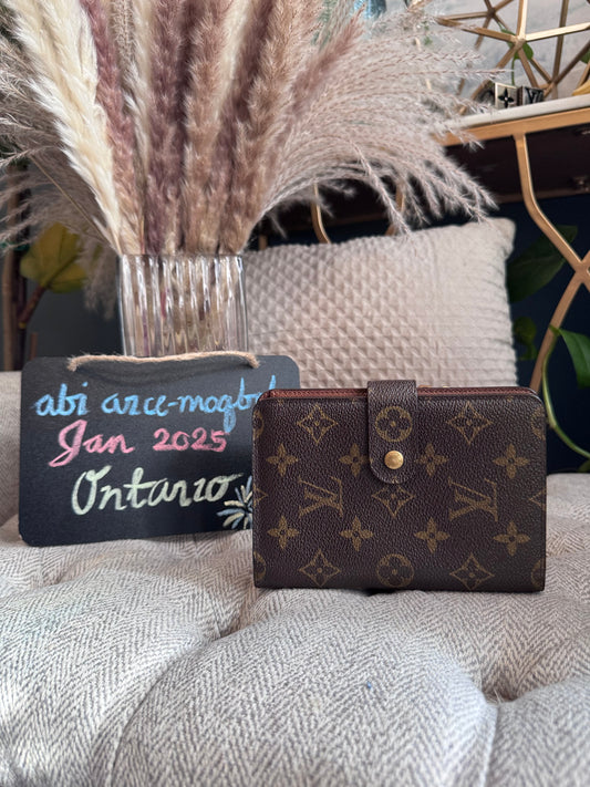 Louis Vuitton Vintage Porte Papier Zip Bifold Wallet in Monogram