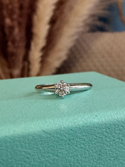 Tiffany & Co Setting Ring in Platinum