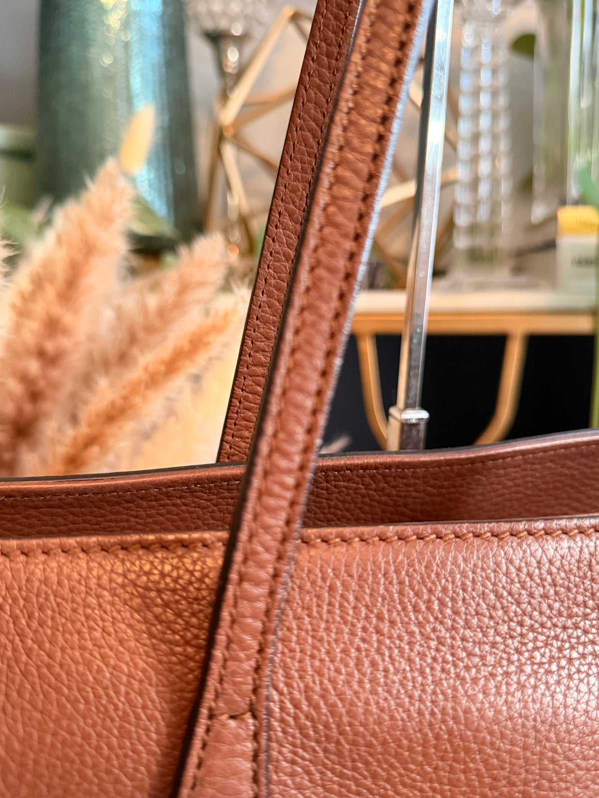 Gucci Leather Interlocking GG Tote