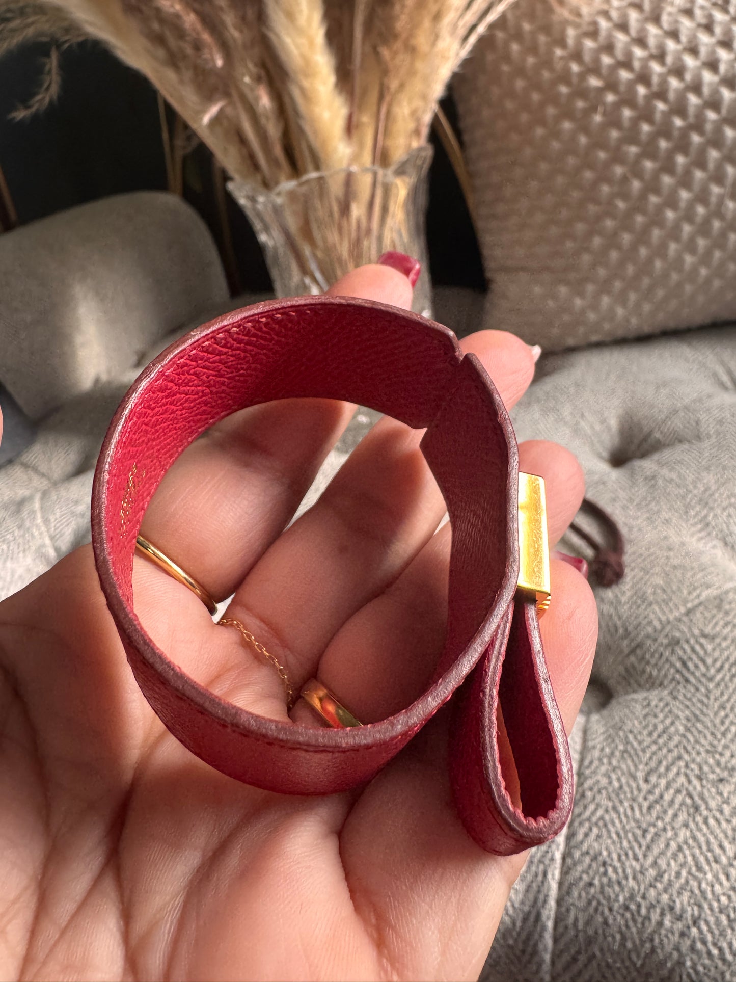 Hermès
Vintage Leather Artemis Wrap Bracelet
Est. Retail C$782