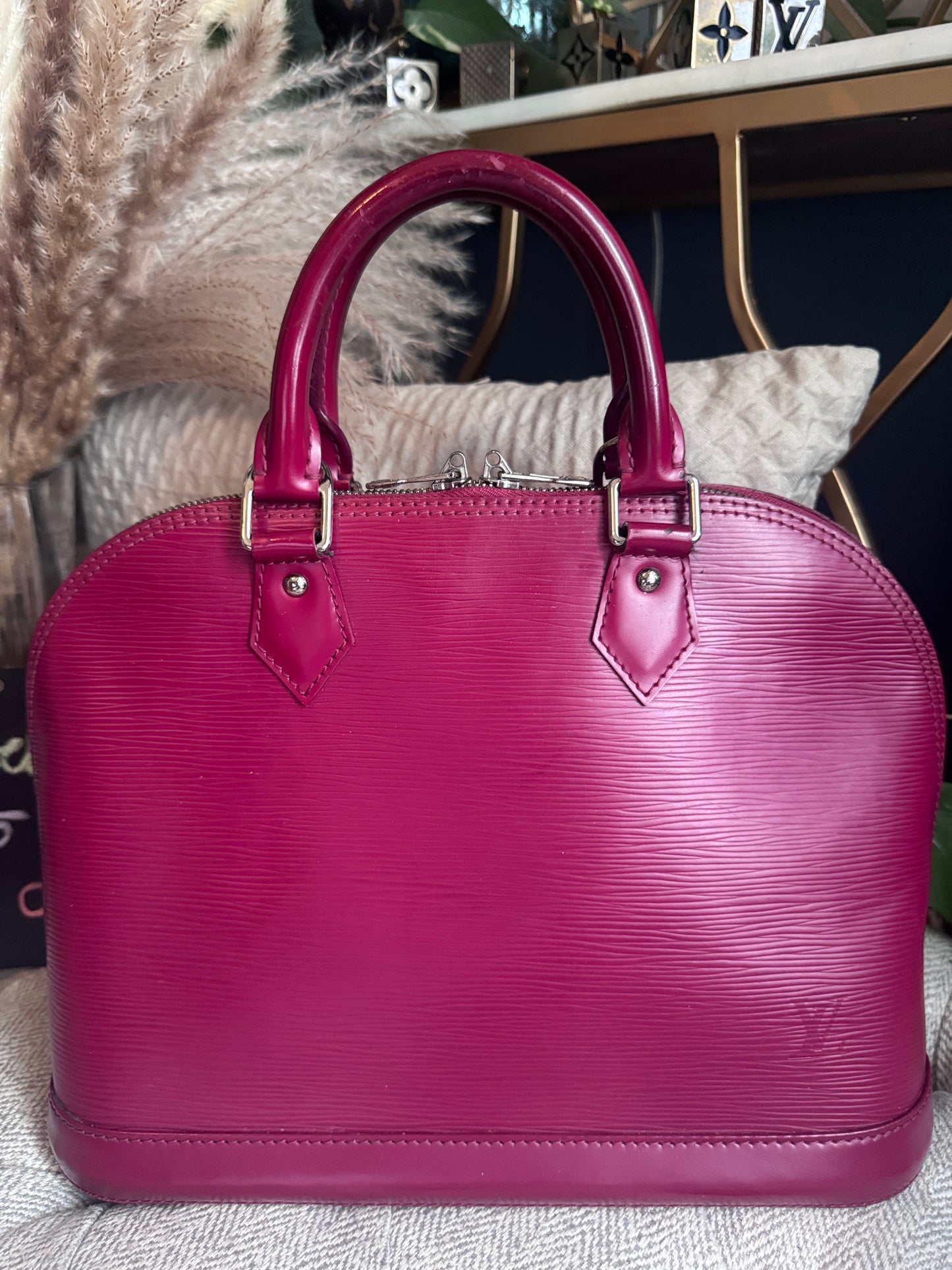 Louis Vuitton Epi Alma PM -New Model (with feet)