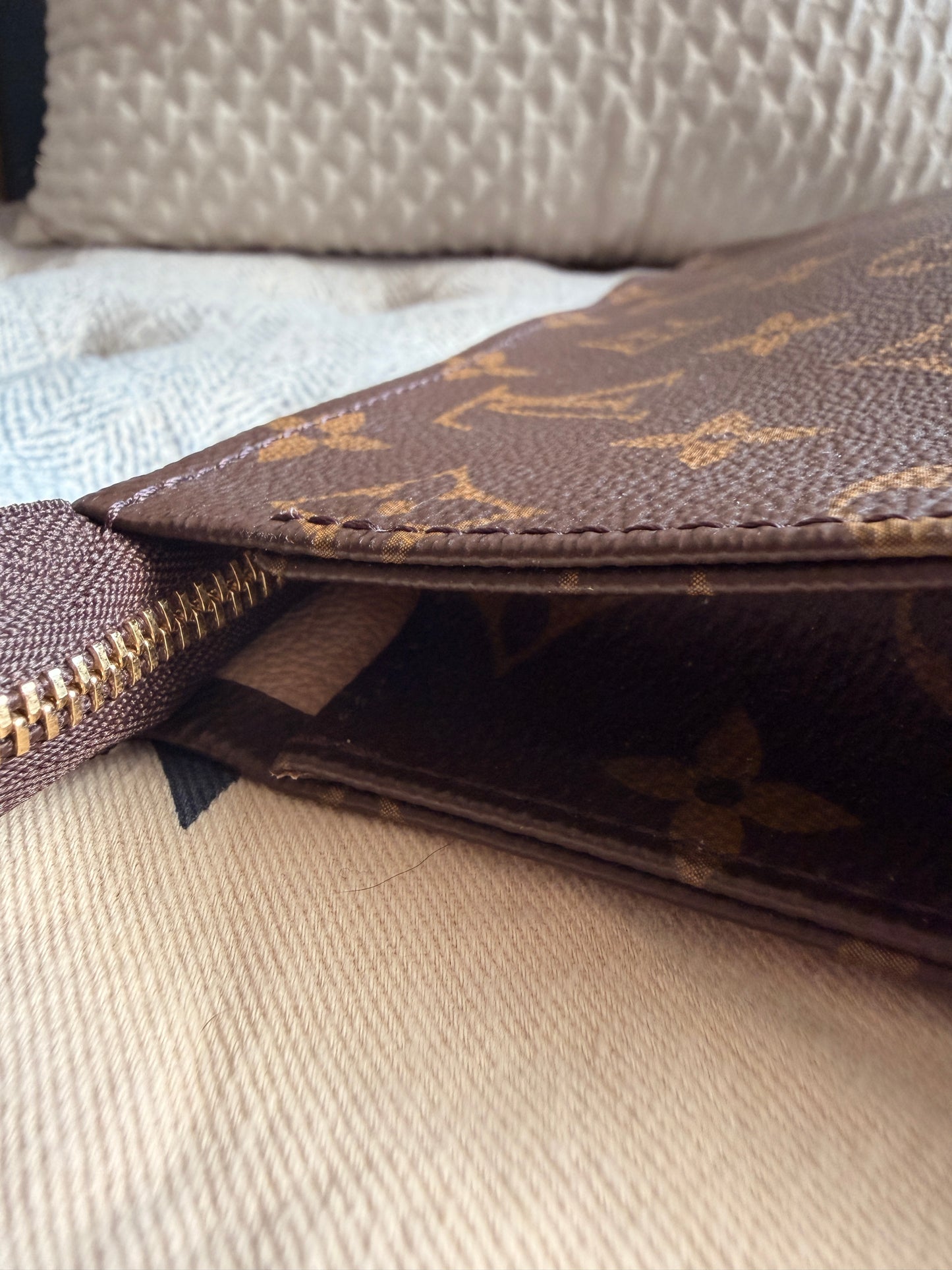 Louis Vuitton Poche Toilette GM