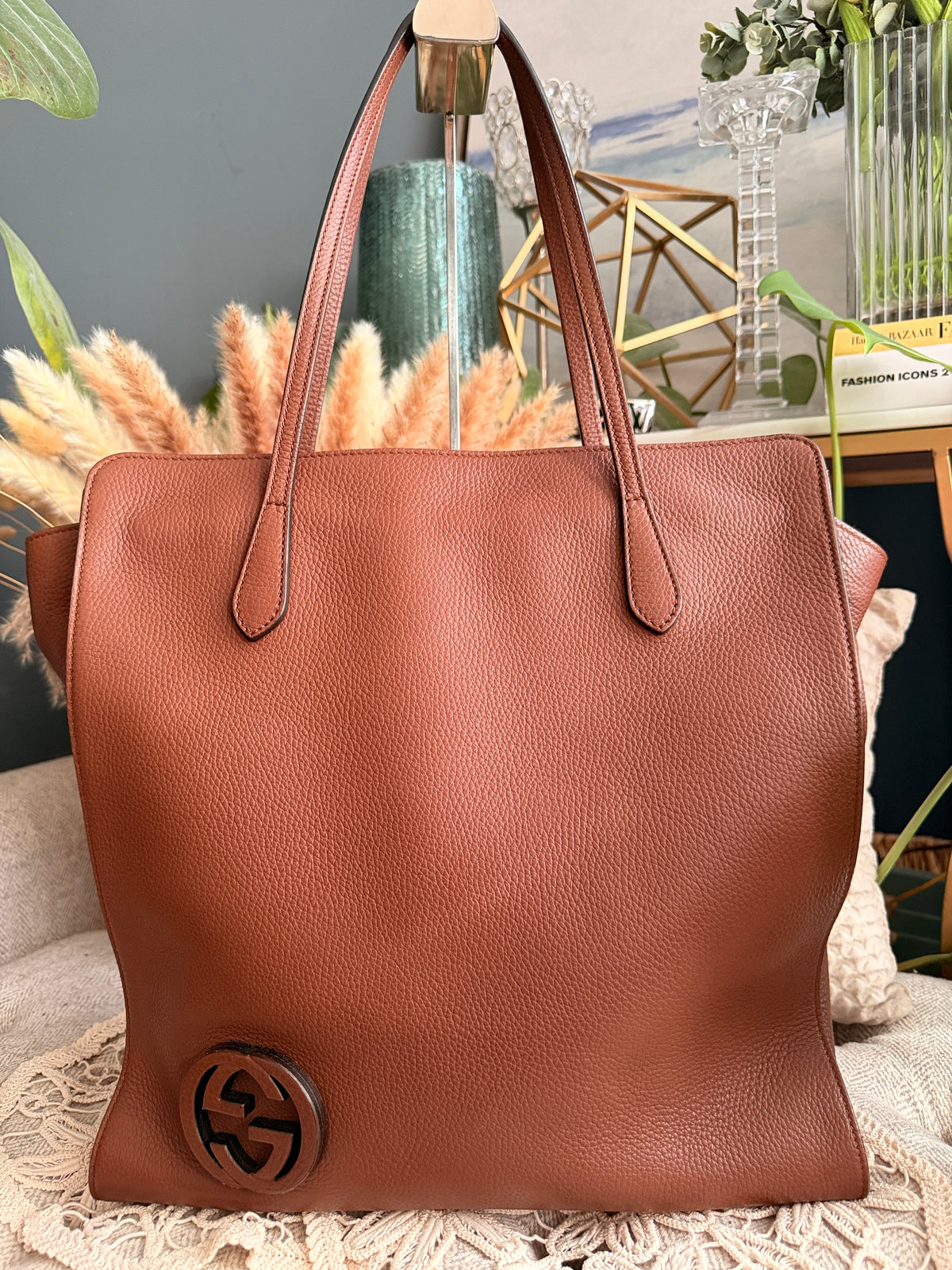 Gucci Leather Interlocking GG Tote
