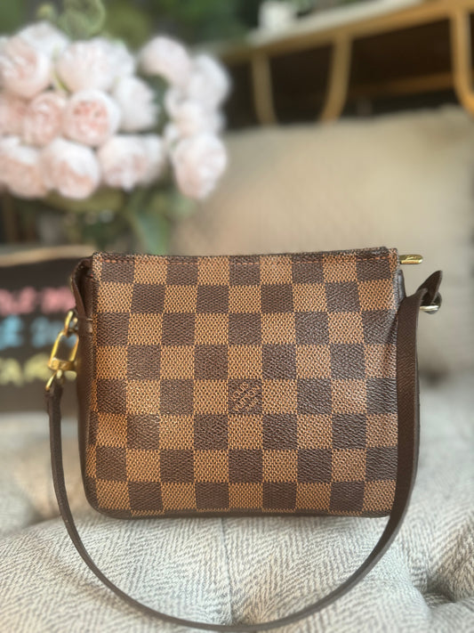 Louis Vuitton Trousse Pochette in Damier Ebene