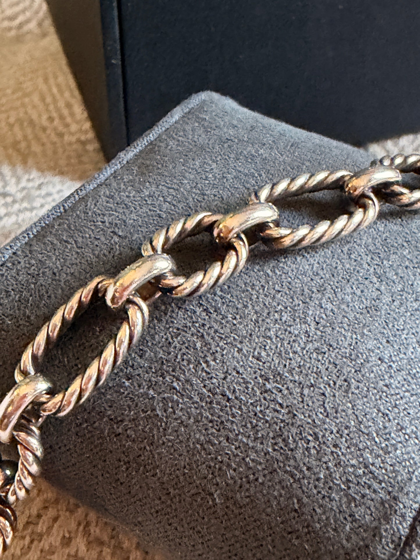 David Yurman Cushion Chain Toggle bracelet with Sapphires