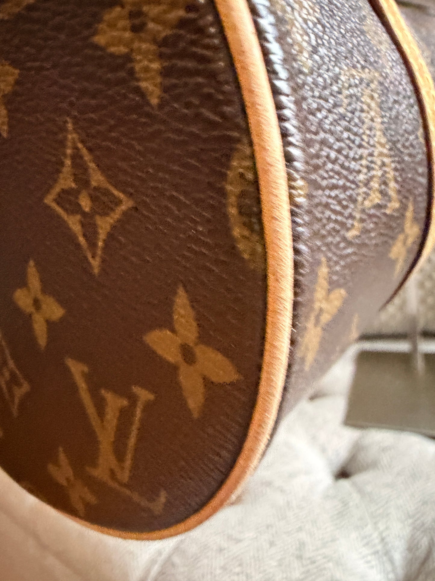 Louis Vuitton Vintage Papillon 30