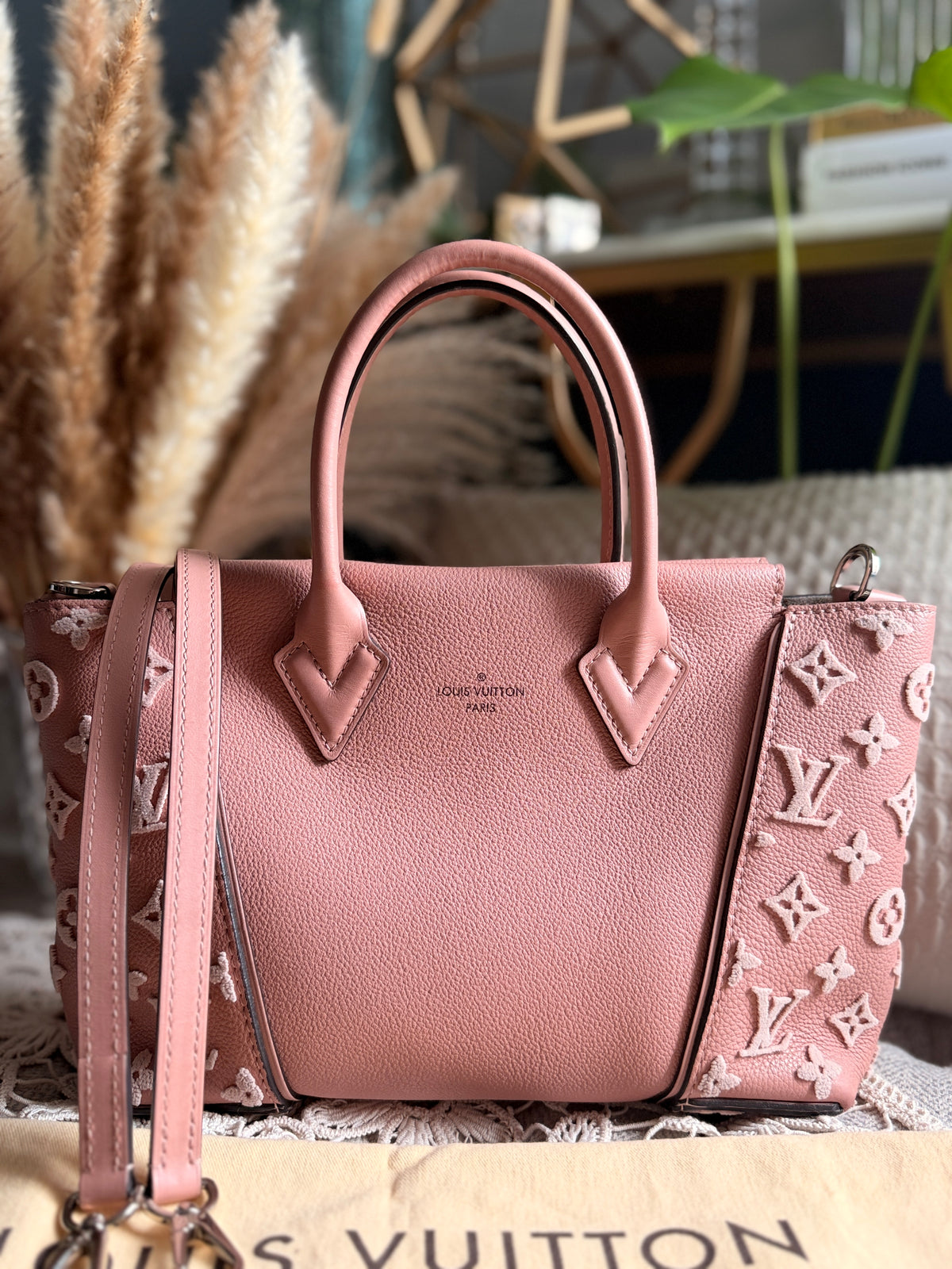 Louis Vuitton W Tote BB