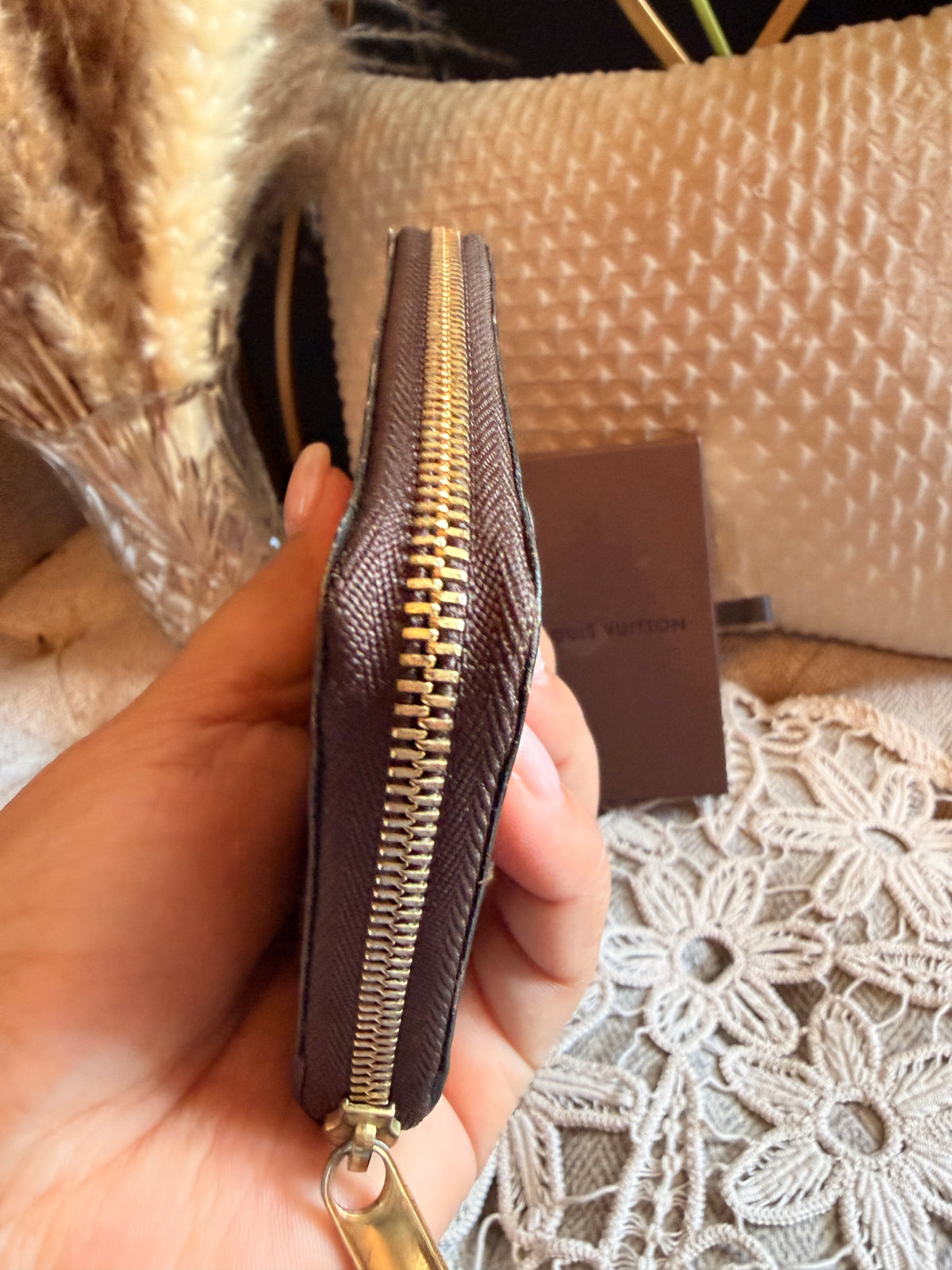 Louis Vuitton Zippy Coin Purse in Damier Ebene