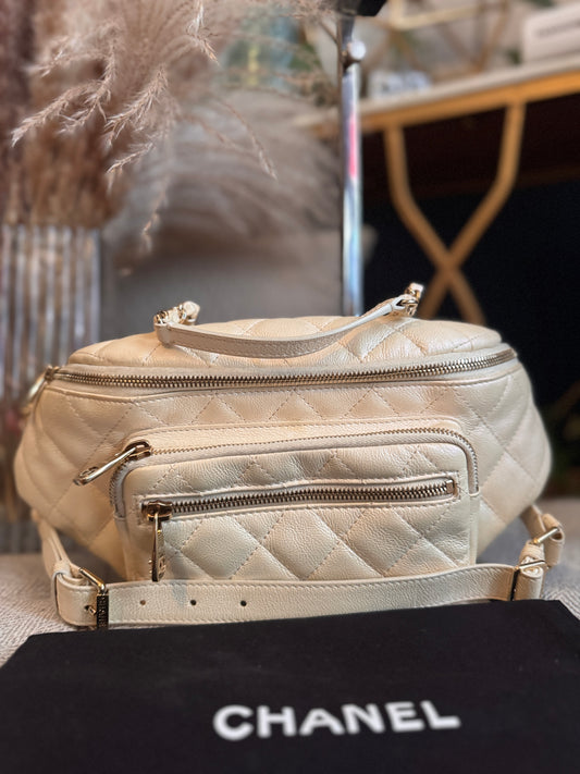 CHANEL Iridescent All About Waist bumbag