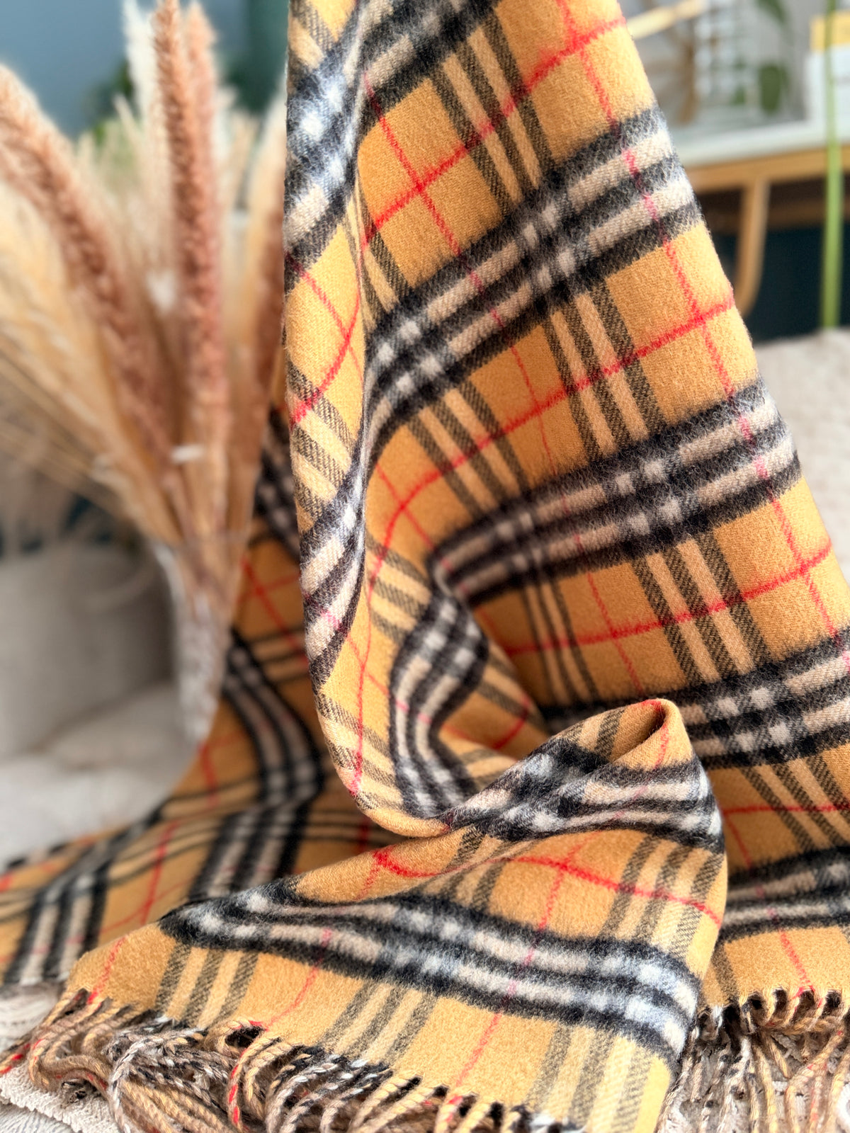 Burberry 100% Cashmere Scarf