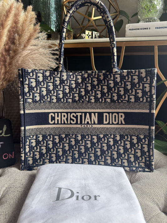 Dior Medium Book Tote in Oblique