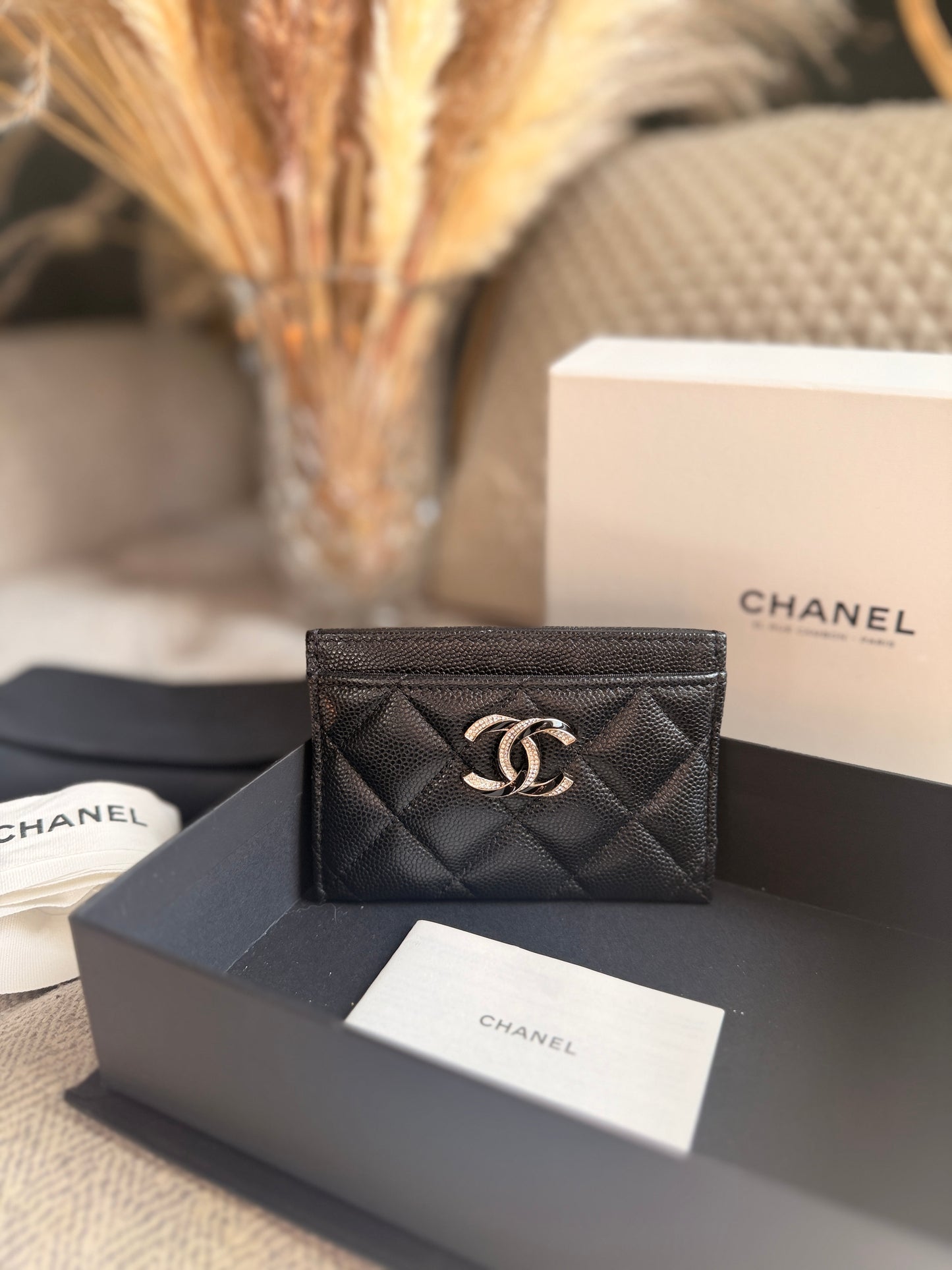 NEW 23S CHANEL Caviar Crystals Card Holder Black BIG Gold CC STRASS Wallet