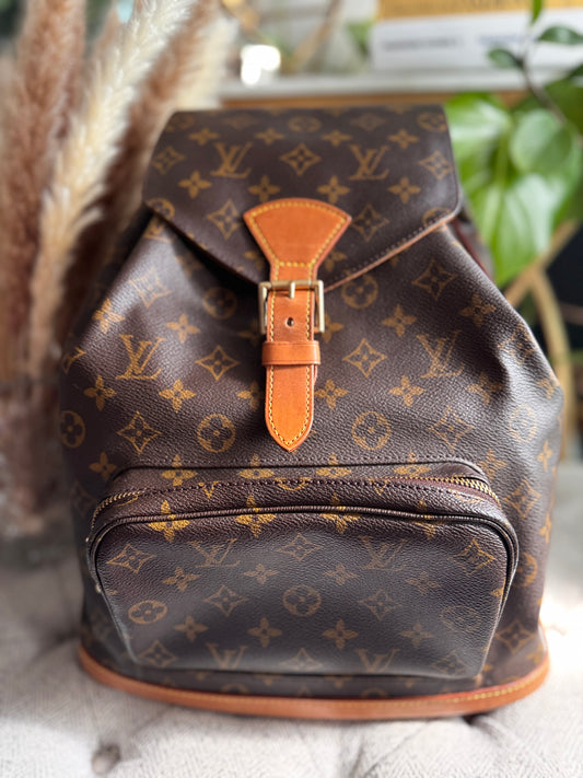 Louis Vuitton Vintage Montsouris GM