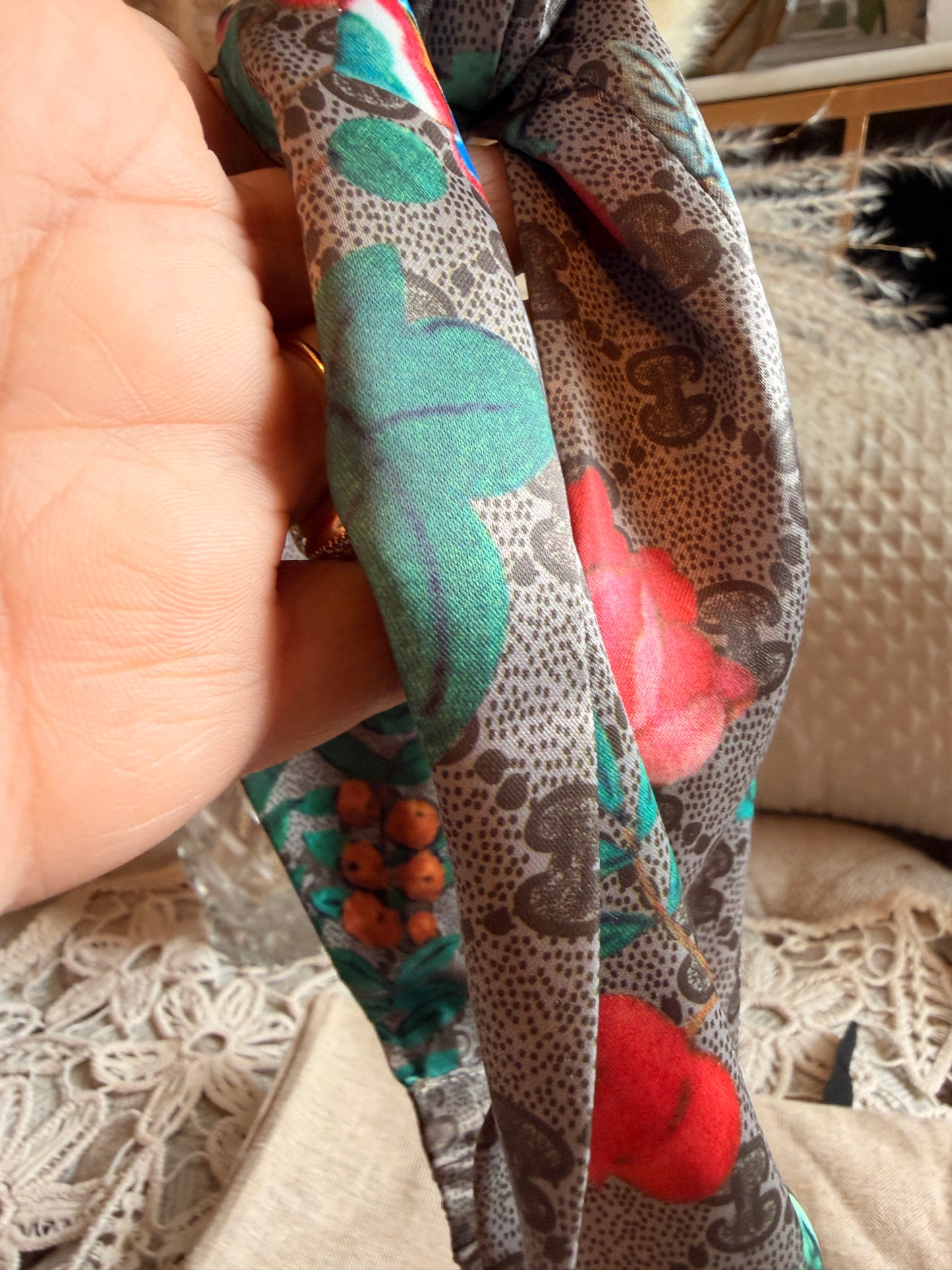 GUCCI

Silk Monogram Tian Print Headband