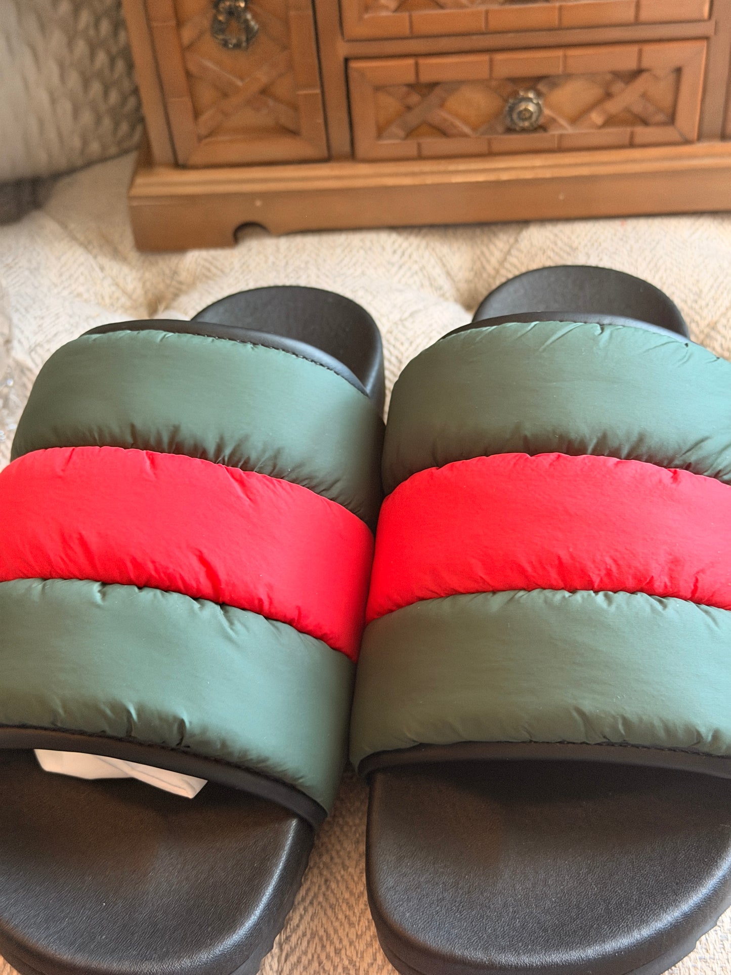 Gucci Padded Web Slides NEW in box