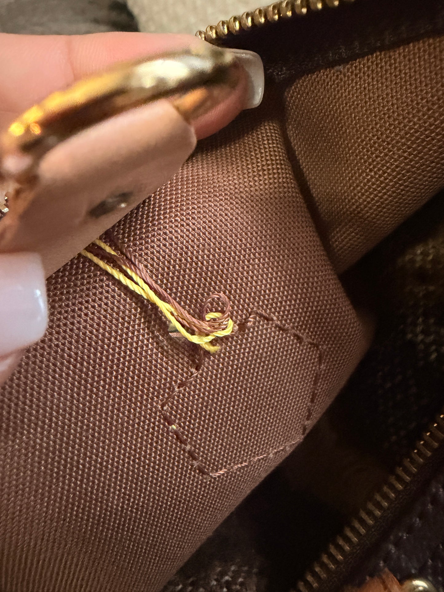 Louis Vuitton Speedy 40 in Monogram