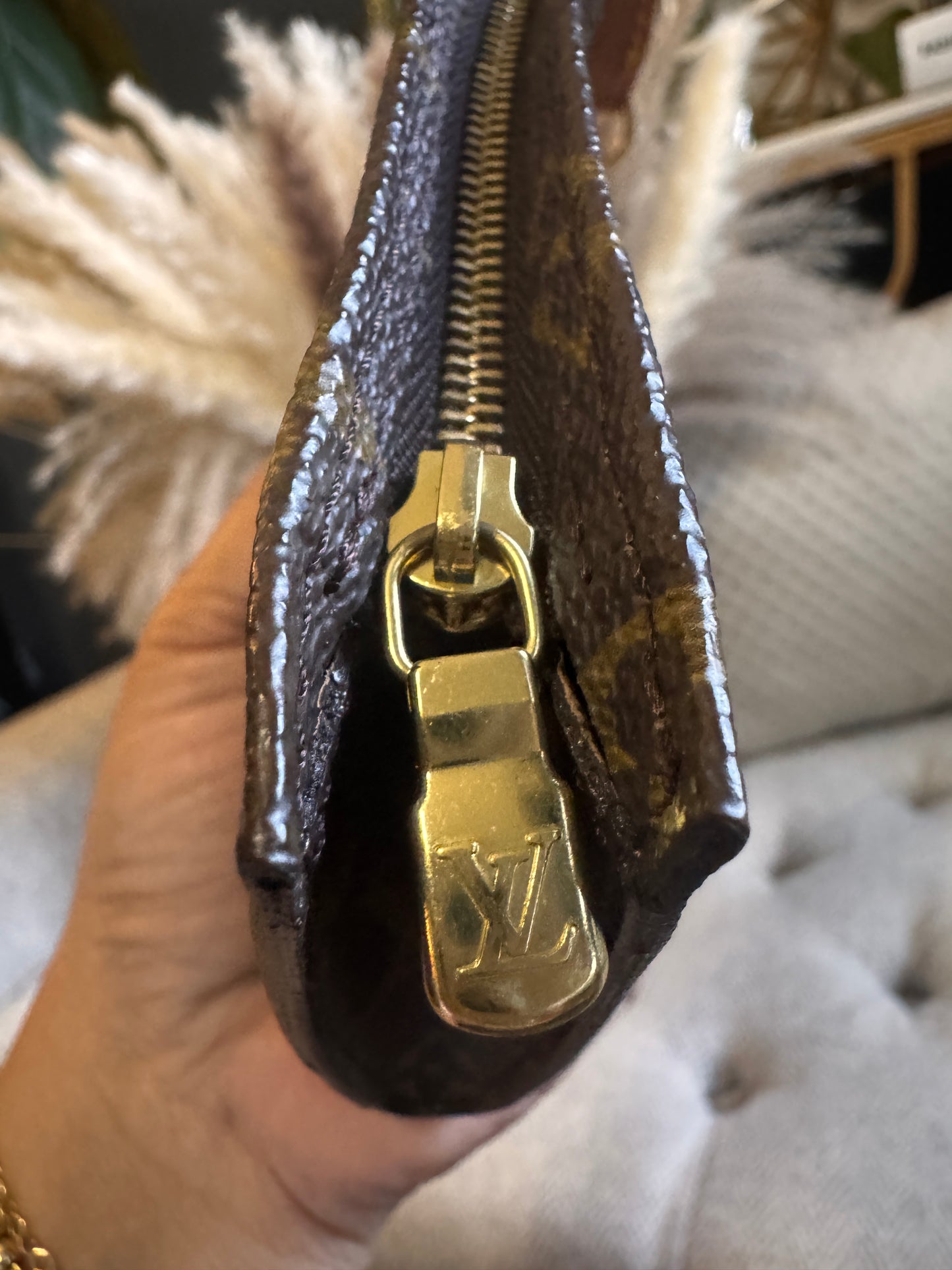 Louis Vuitton Vintage Bucket Pouch