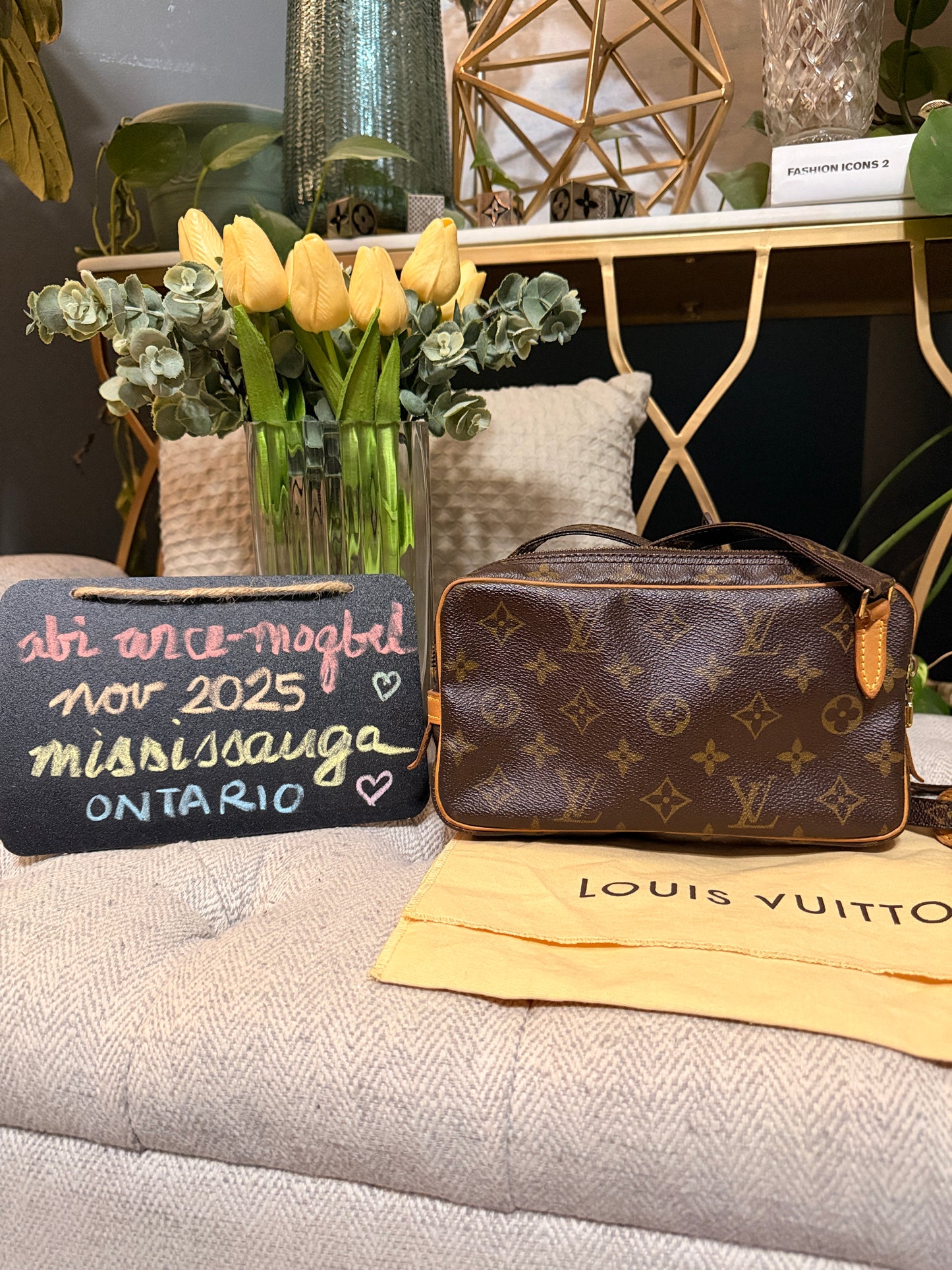 Louis Vuitton Vintage Marly Pochette