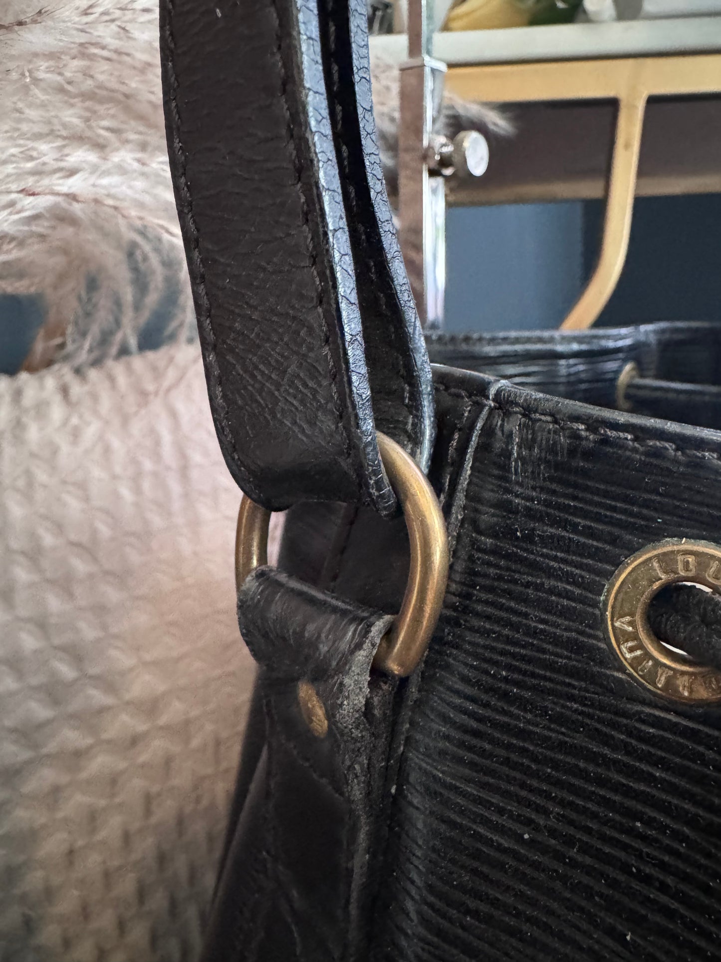 Louis Vuitton Petit Noe in Epi Black