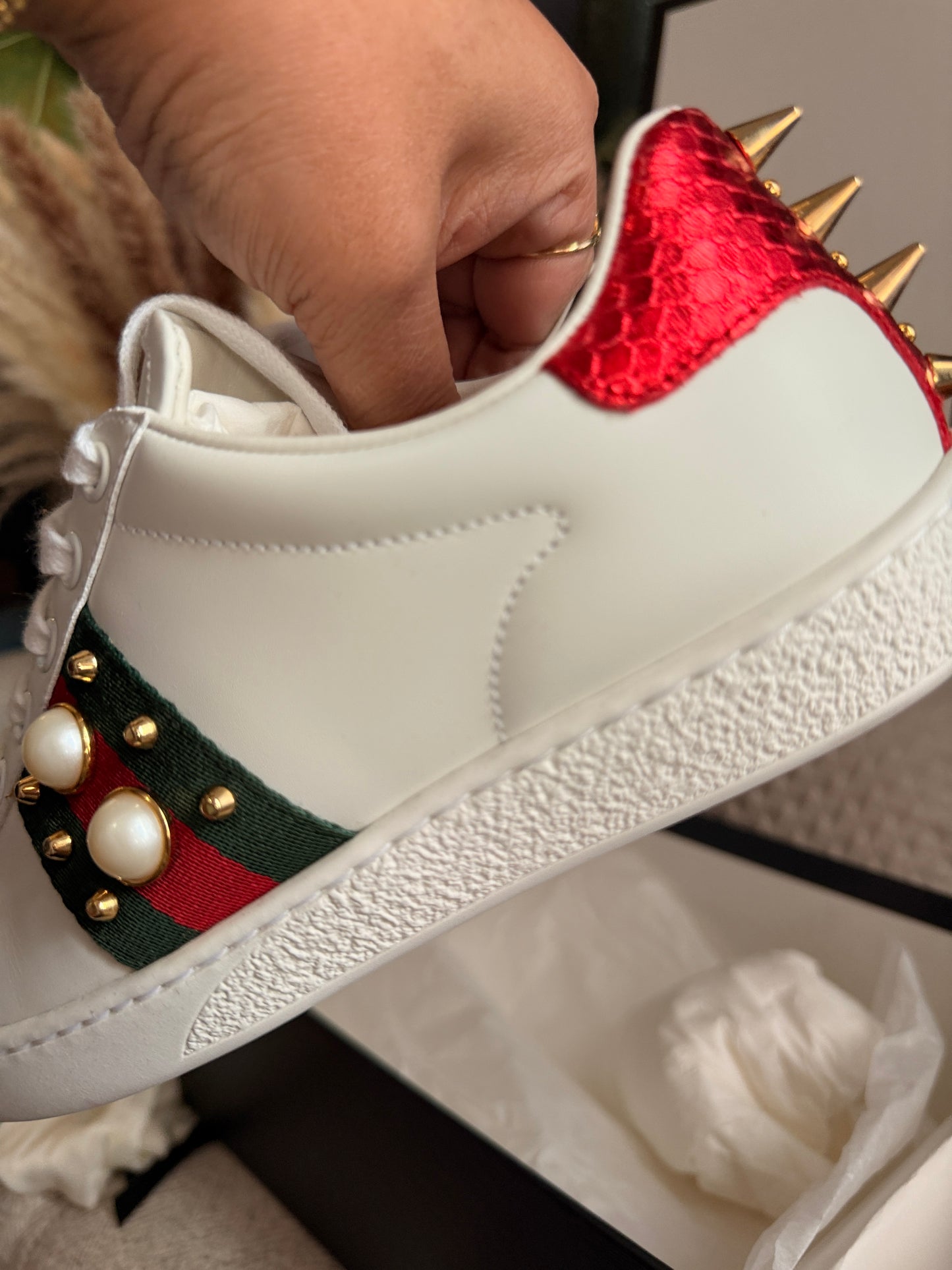 BNIB Gucci Ace Sneakers sz 6.5