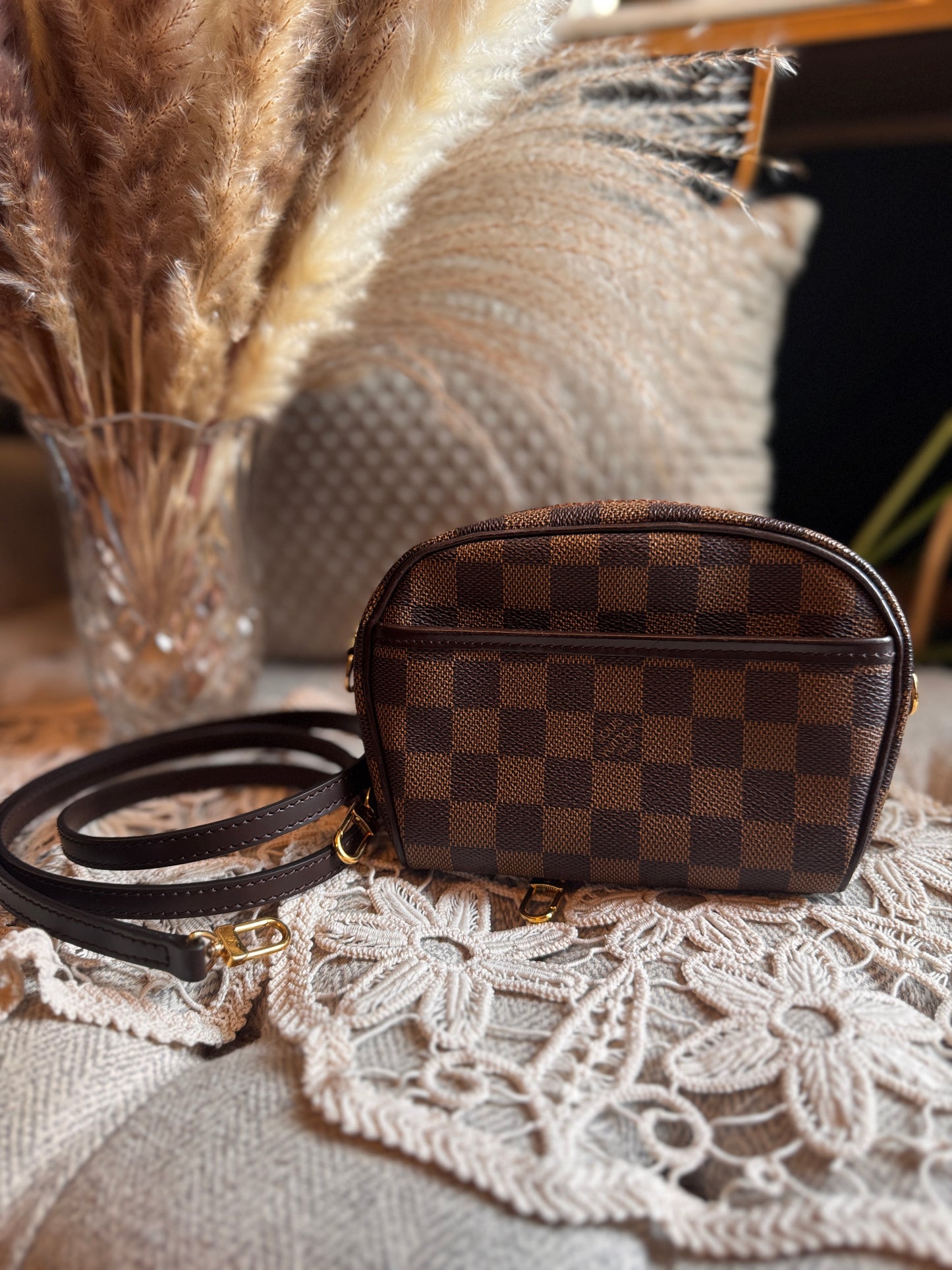 Louis Vuitton Pochette Ipanema