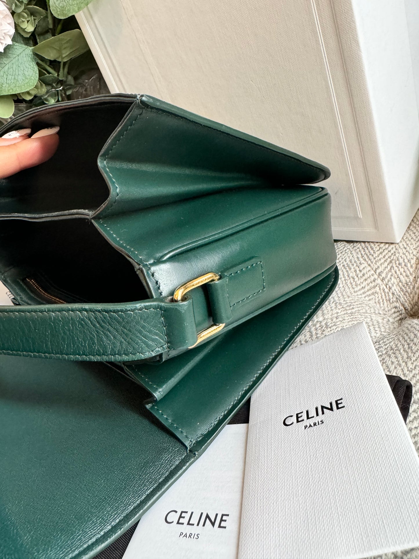 Celine Classique Triomphe in Amazone