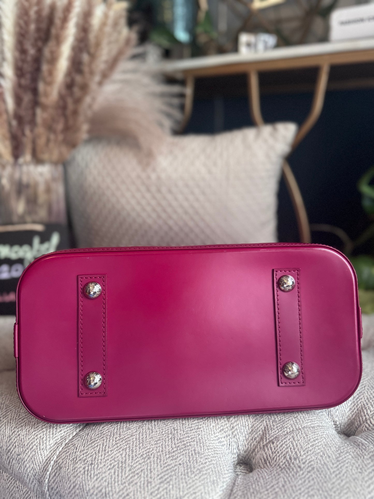 Louis Vuitton Epi Alma PM -New Model (with feet)
