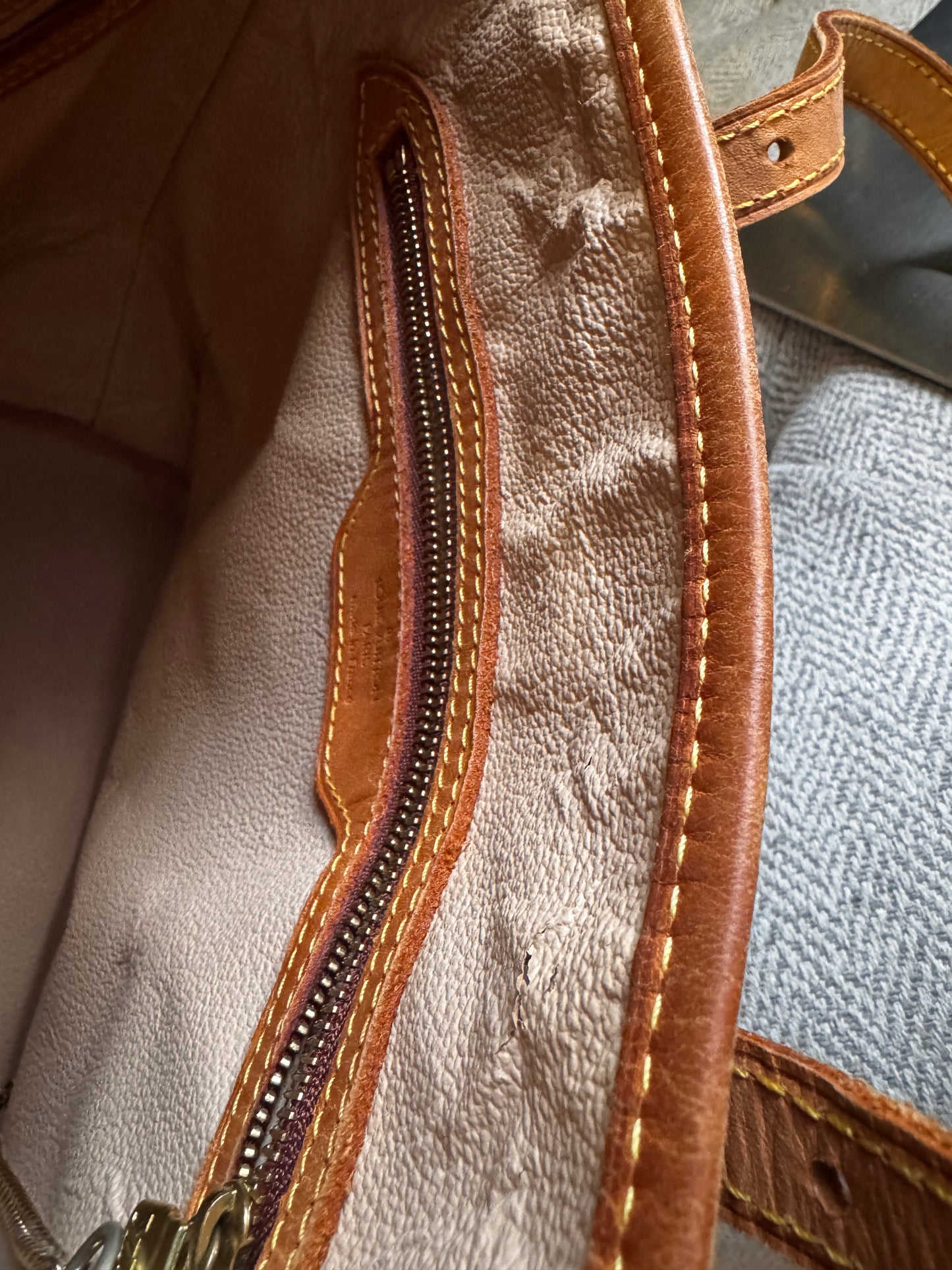 Louis Vuitton Vintage Bucket PM