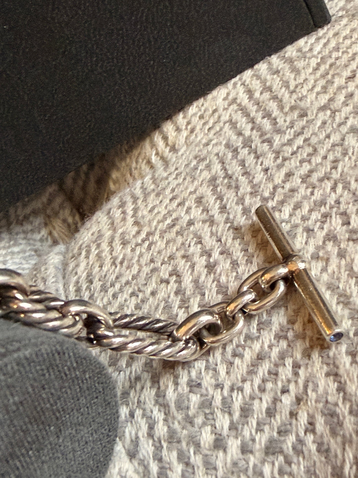 David Yurman Cushion Chain Toggle bracelet with Sapphires
