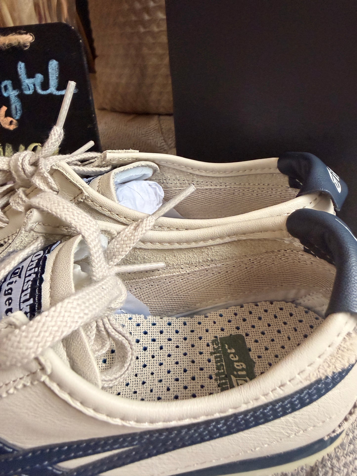 BRAND NEW Onitsuka Tiger Mexico 66 in size 39.5EU (8 Women, 6.5 Men)