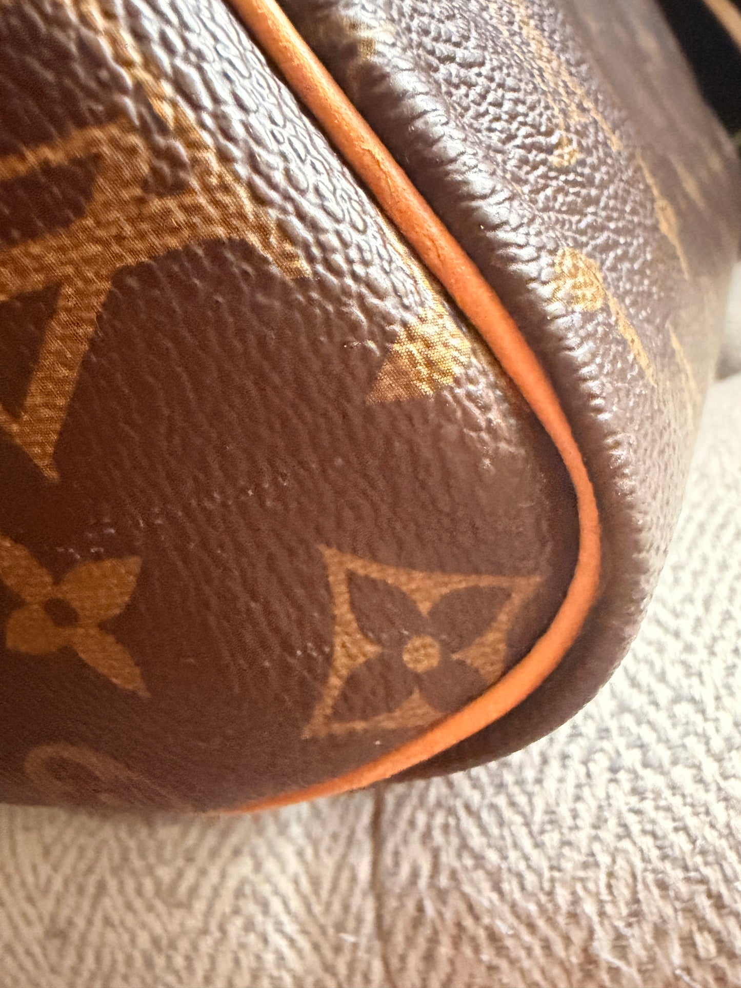 Louis Vuitton Speedy 30 Bandouliere in Monogram