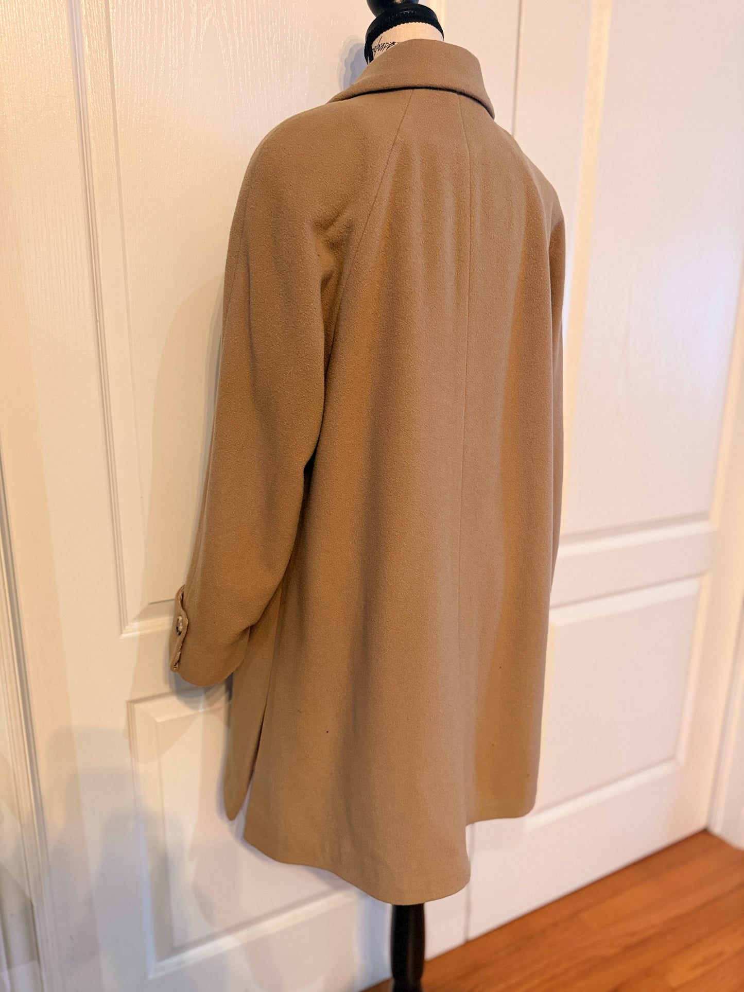 Lorne Mitchel Wool Cashmere Camel Coat | Size 10 | Timeless Classic