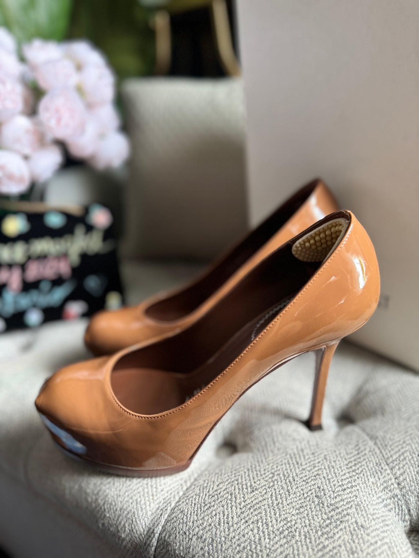 YSL Soft Nude Tribtoo 80 pump Vitello Vernice size 38.5