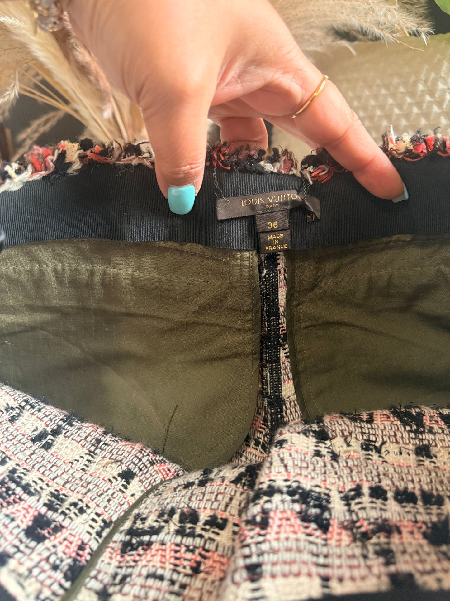 Louis Vuitton Tweed Shorts-size EU36