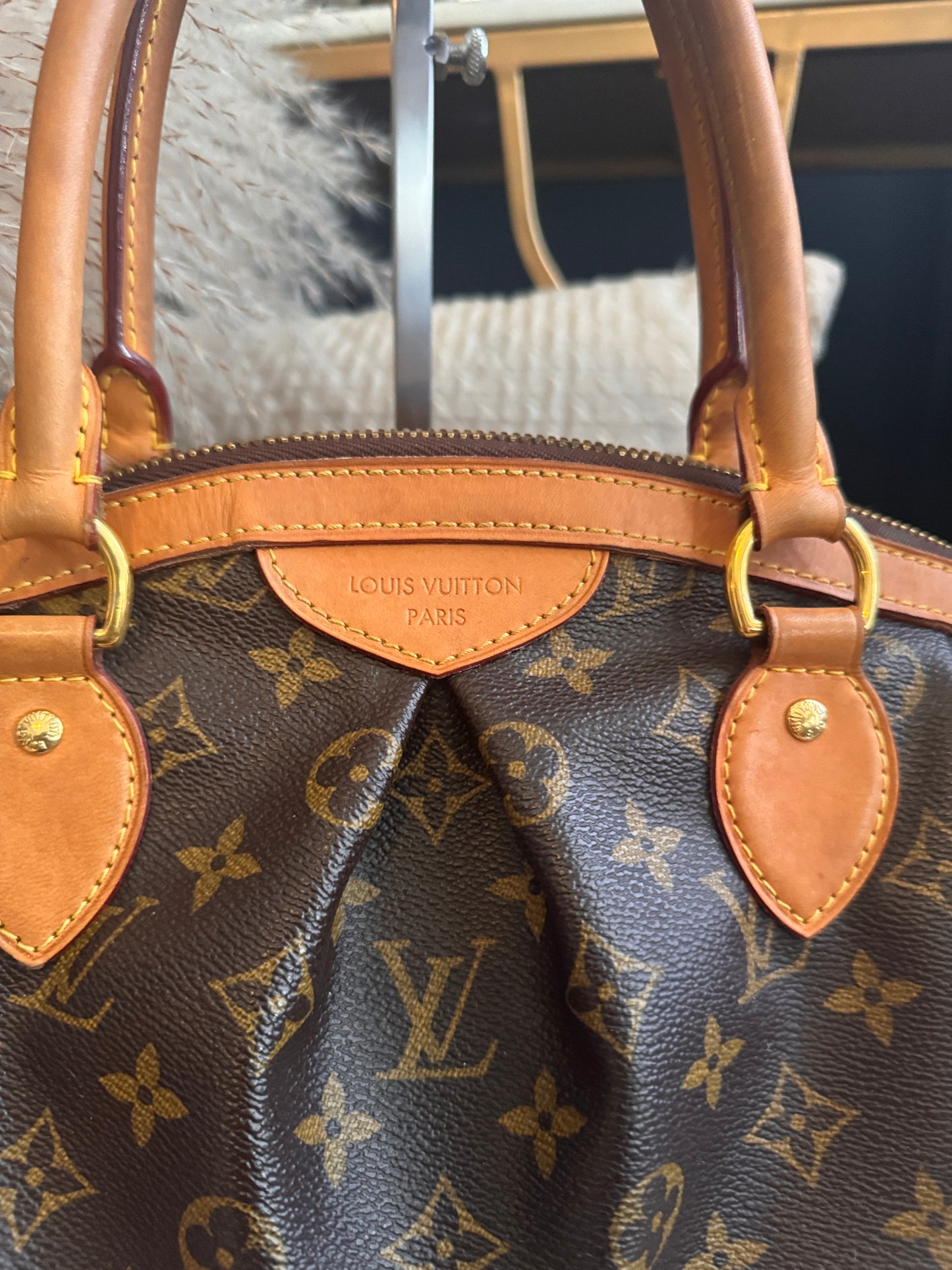 Louis Vuitton Vintage Tivoli PM