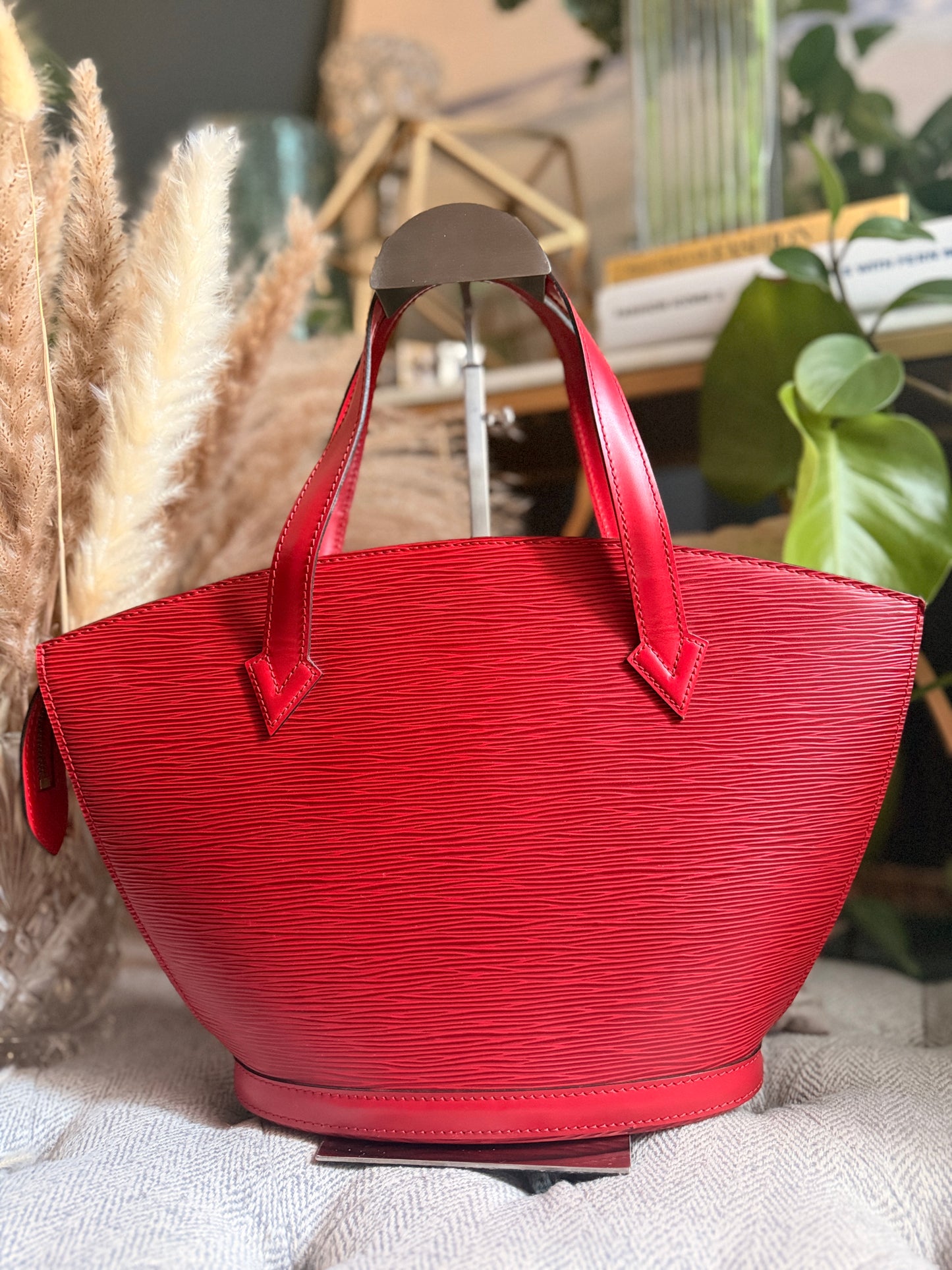 Louis Vuitton Vintage St. Jacques in Epi-Short Strap