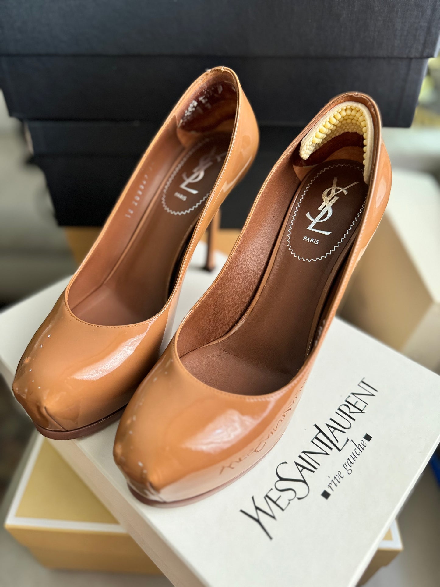 YSL Soft Nude Tribtoo 80 pump Vitello Vernice size 38.5