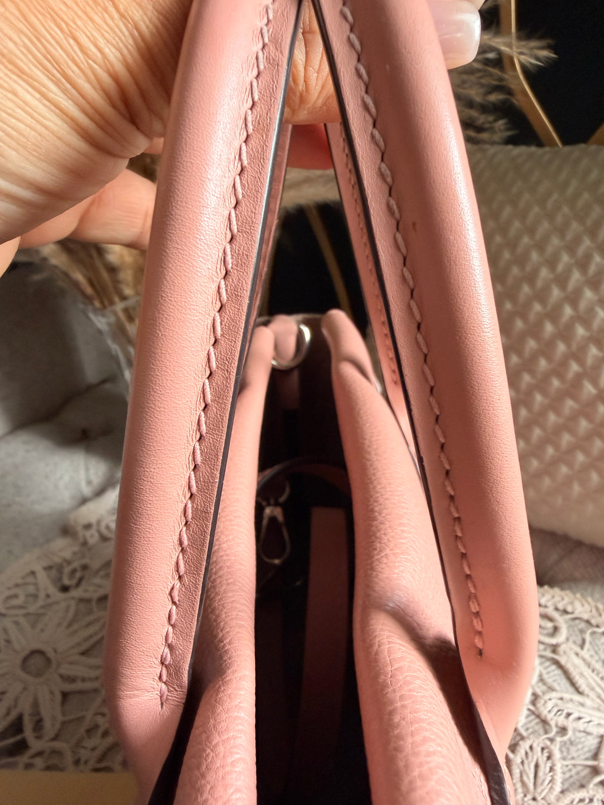 Louis Vuitton W Tote BB