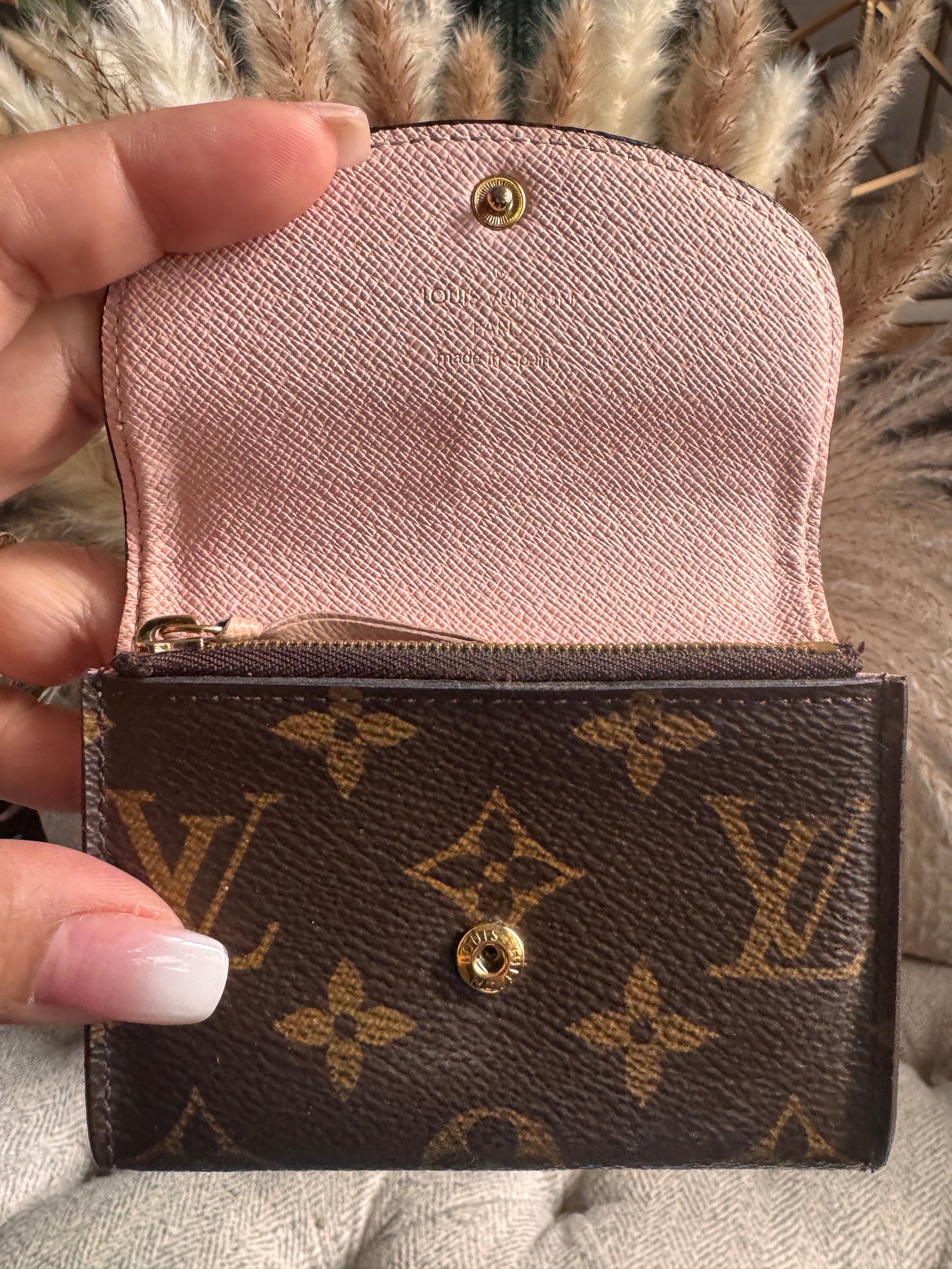 Louis Vuitton Rosalie Wallet in Rose Ballerine