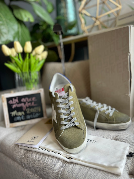 Golden Goose Sneakers