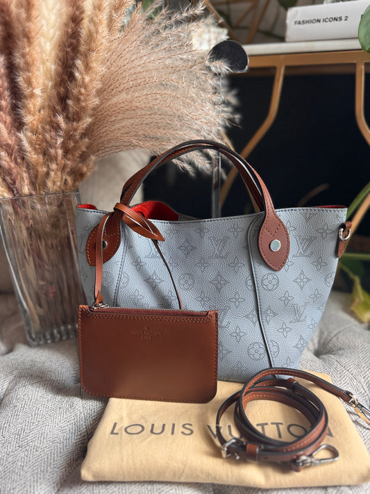 Louis Vuitton Hina PM