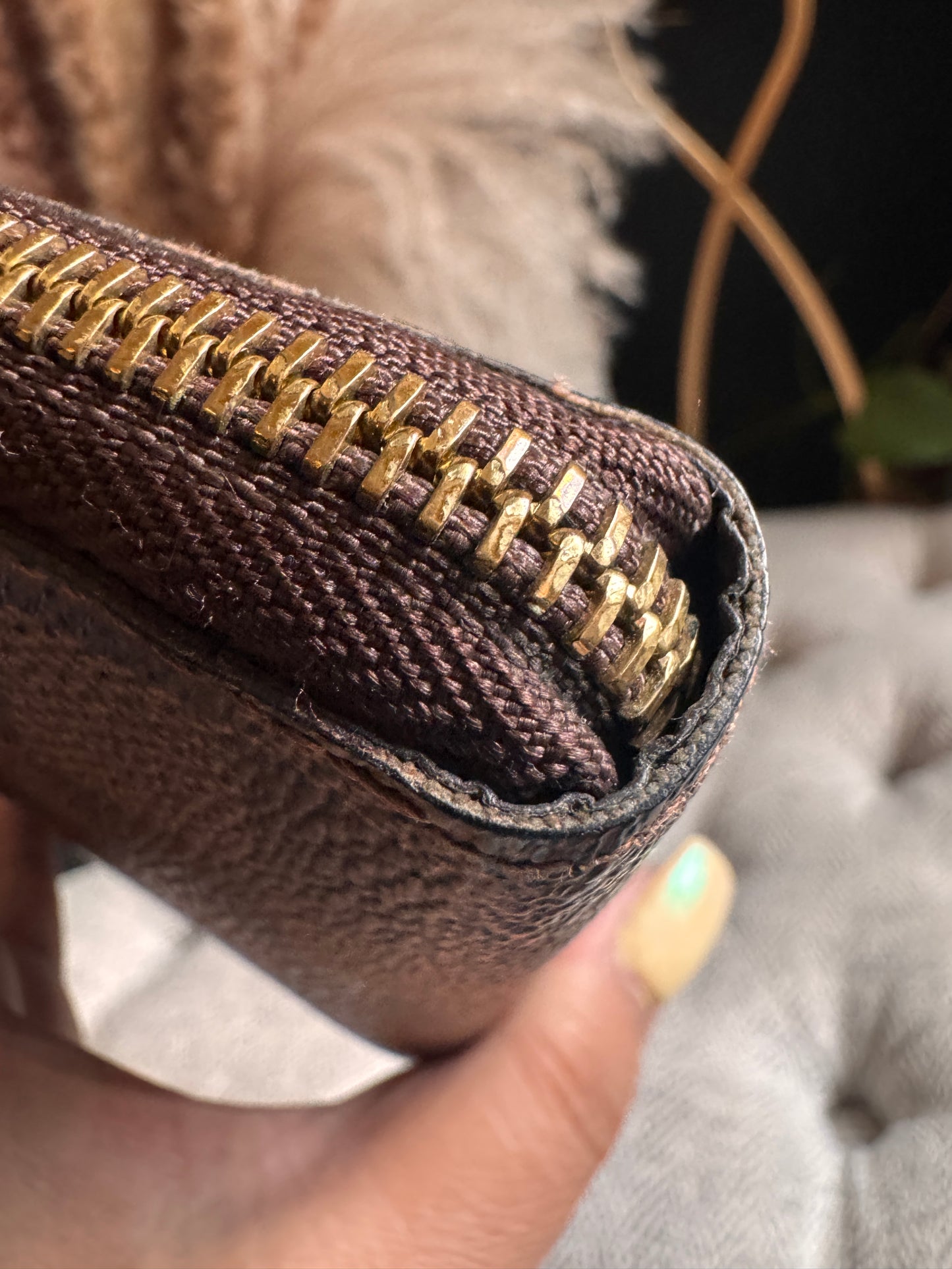 Louis Vuitton Compact Zippy