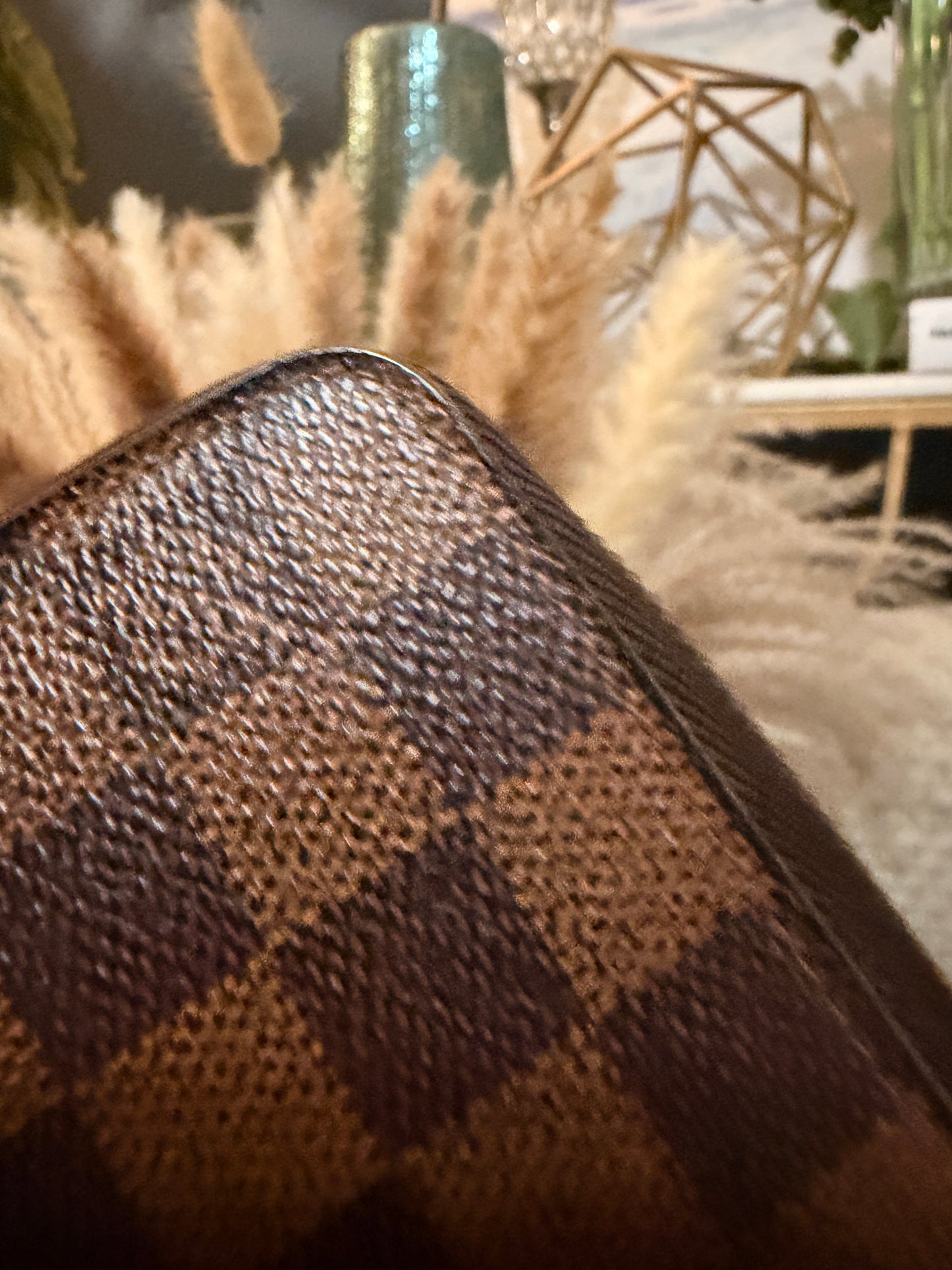Louis Vuitton Zippy Wallet in Damier Ebene