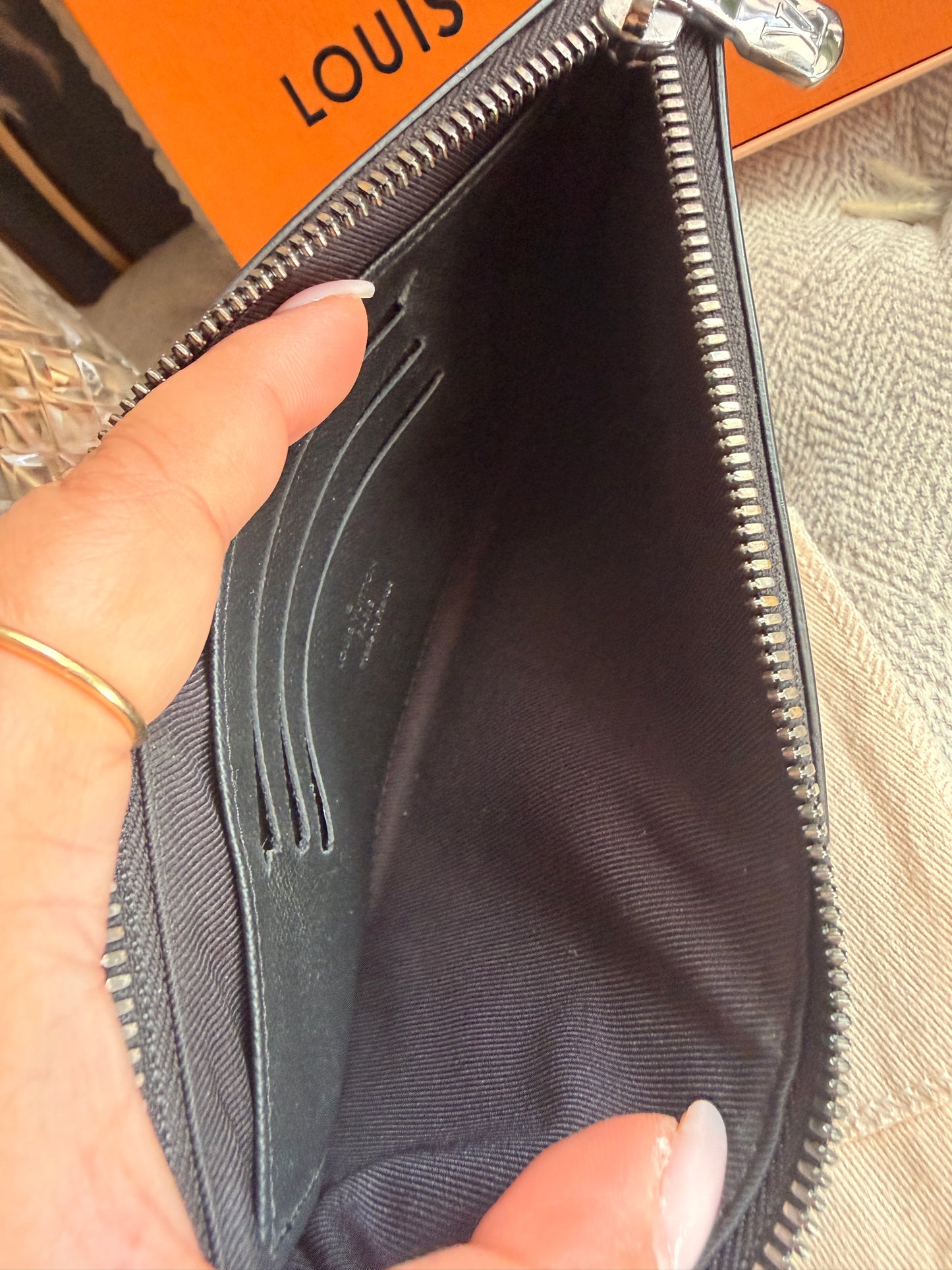 LOUIS VUITTON Monogram Eclipse Pochette Discovery Pm