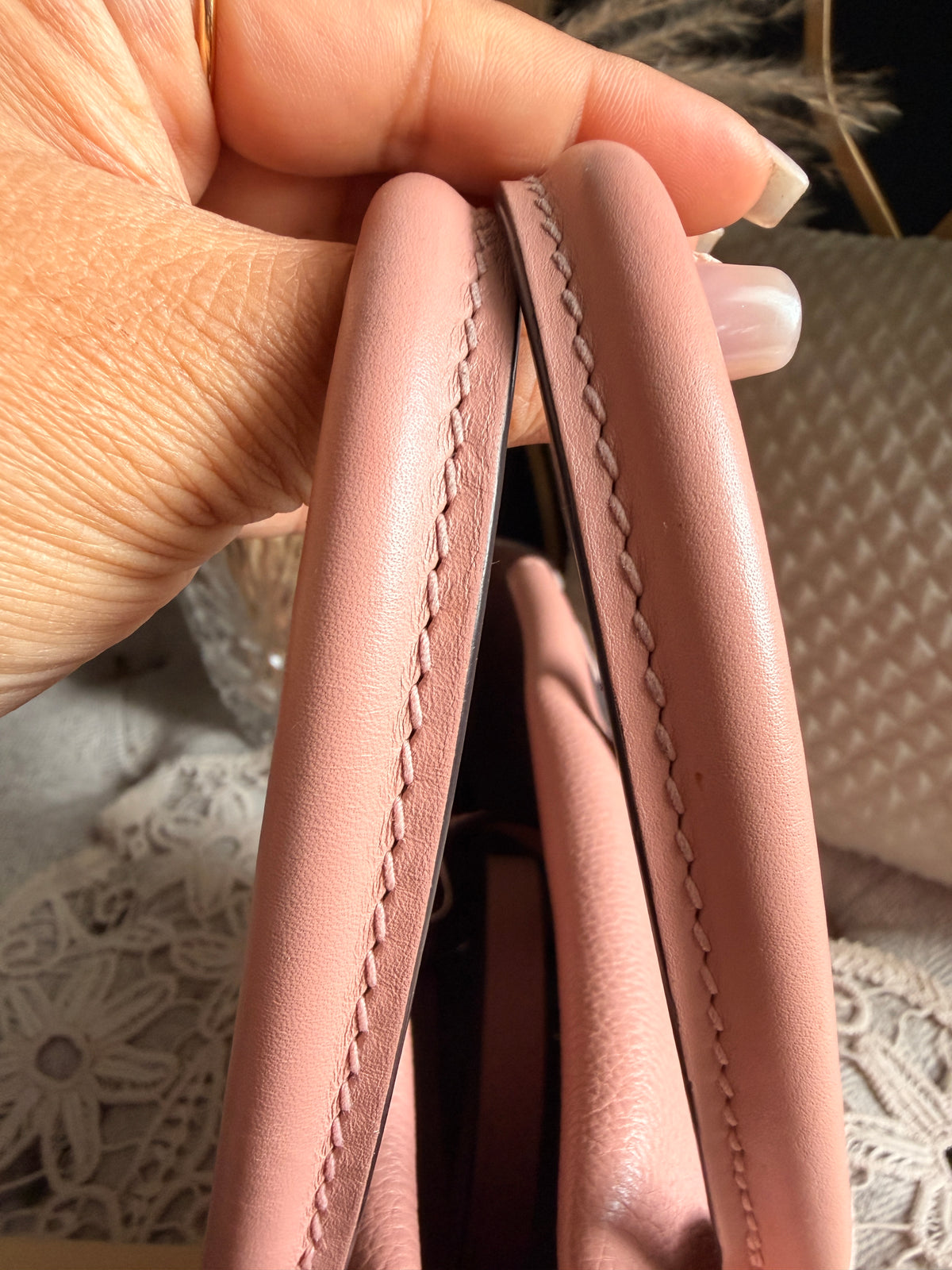 Louis Vuitton W Tote BB