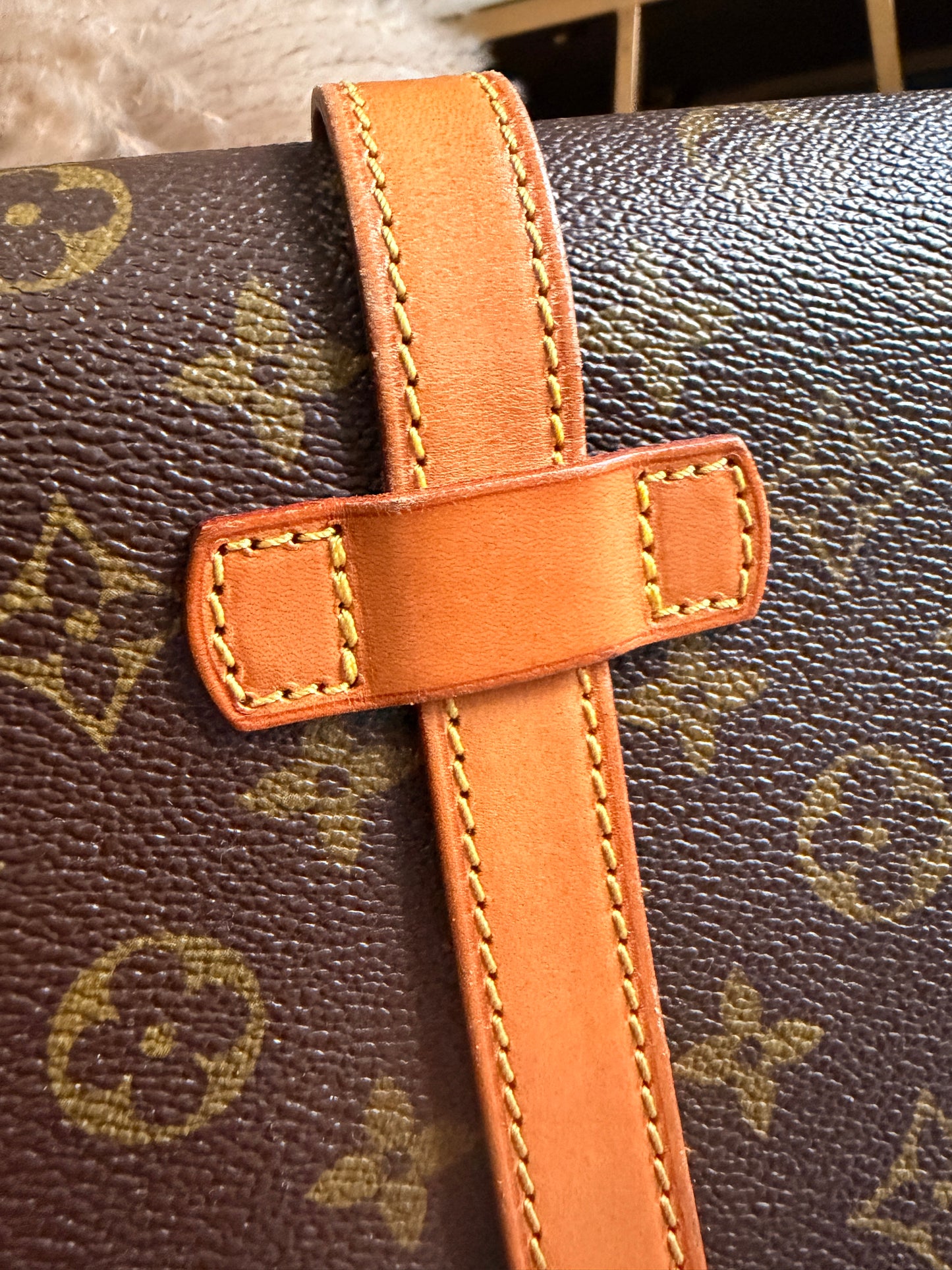 Louis Vuitton Vintage Chantilly GM